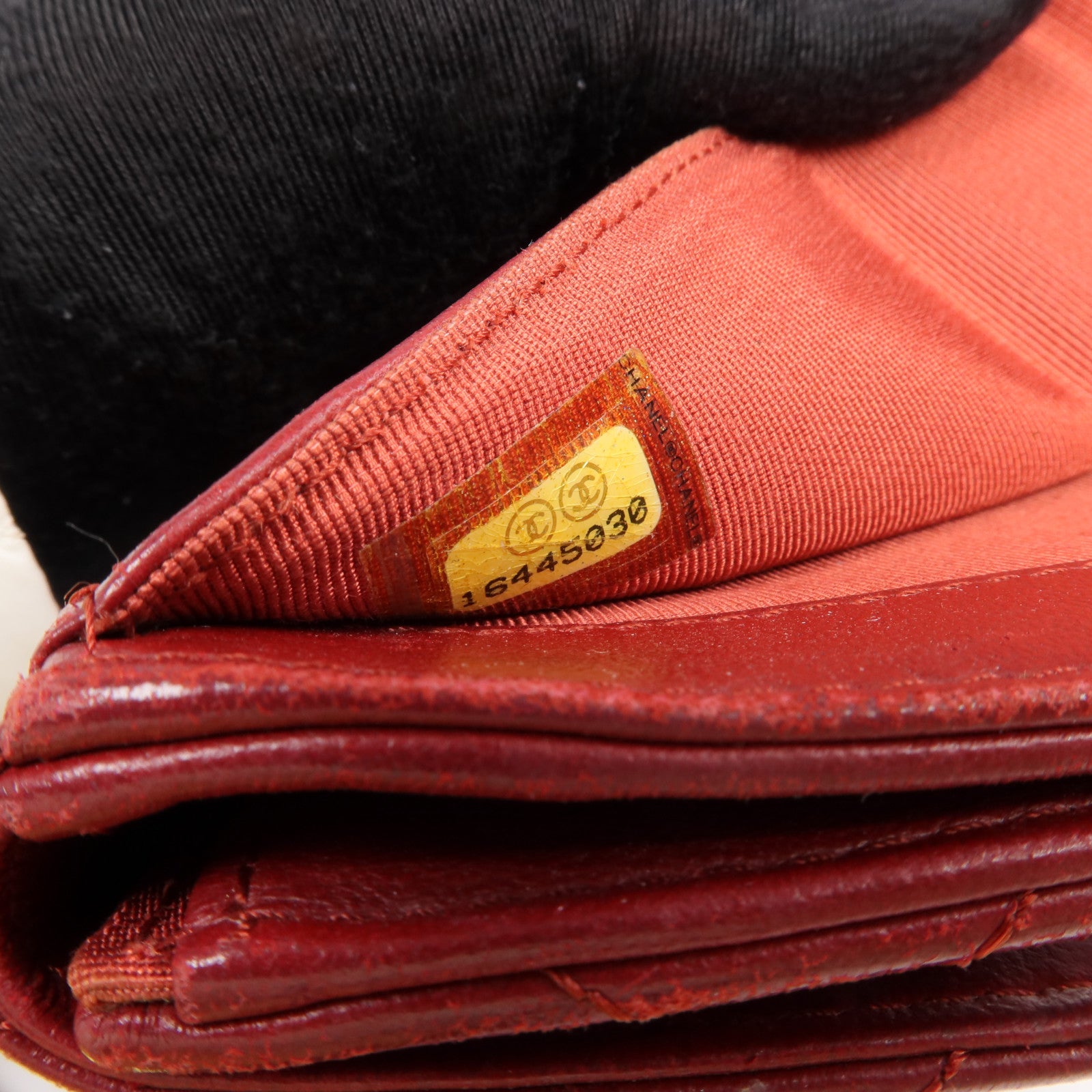 CHANEL 【激減優惠】羊皮皮革Wallet 銀扣錢包
