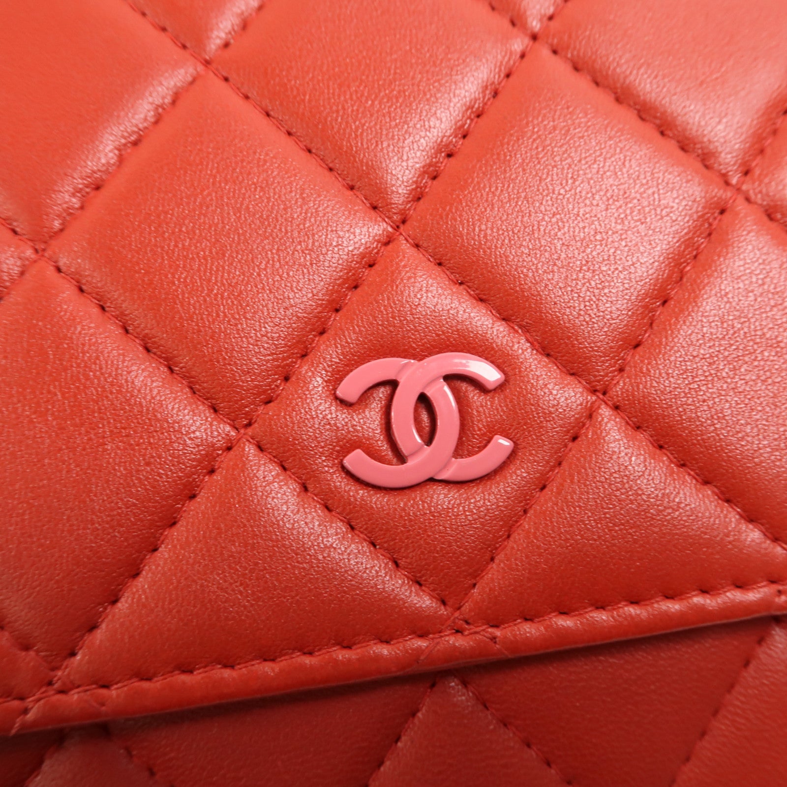 CHANEL 羊皮皮革WOC Wallet On Chain鏈帶肩背袋