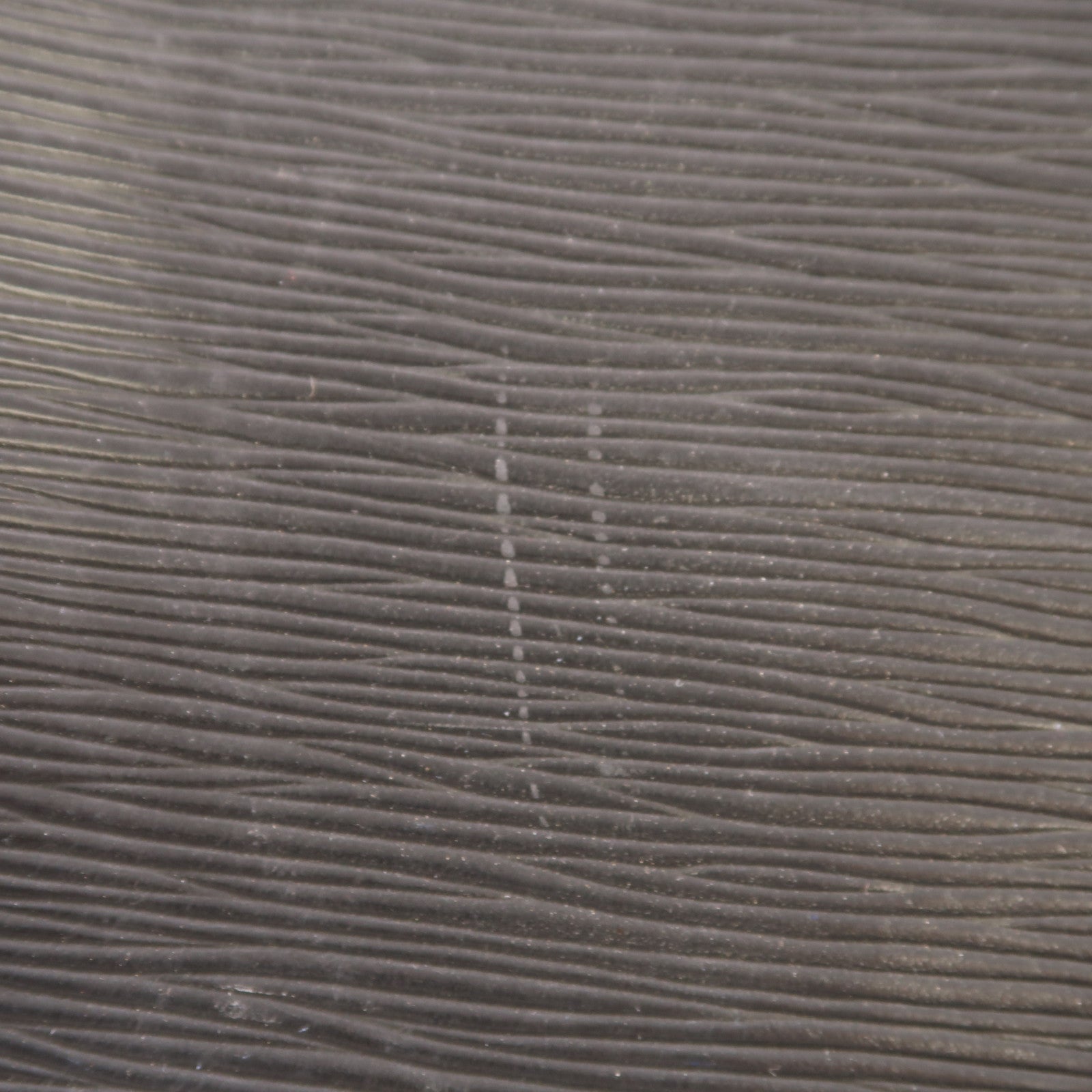 LOUIS VUITTON Epi Pont Neuf金扣手挽袋