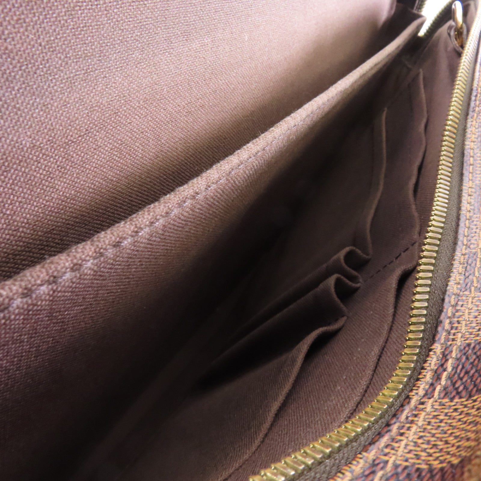 LOUIS VUITTON Damier Shelton GM金扣肩背袋棕色