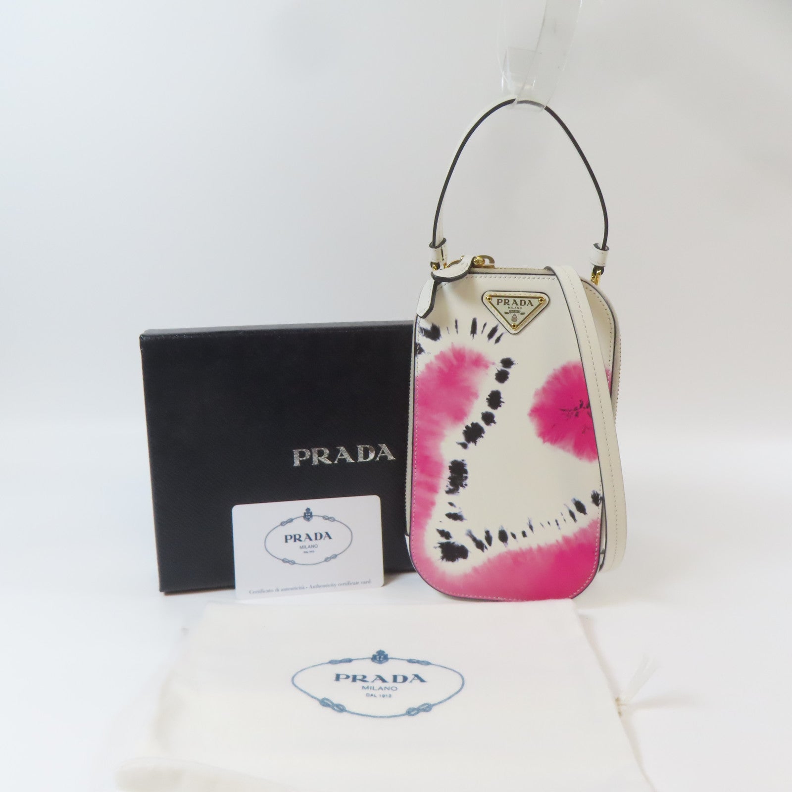 PRADA 皮革Mini Cargo Crossbody Bag金扣手挽肩背兩用袋白色
