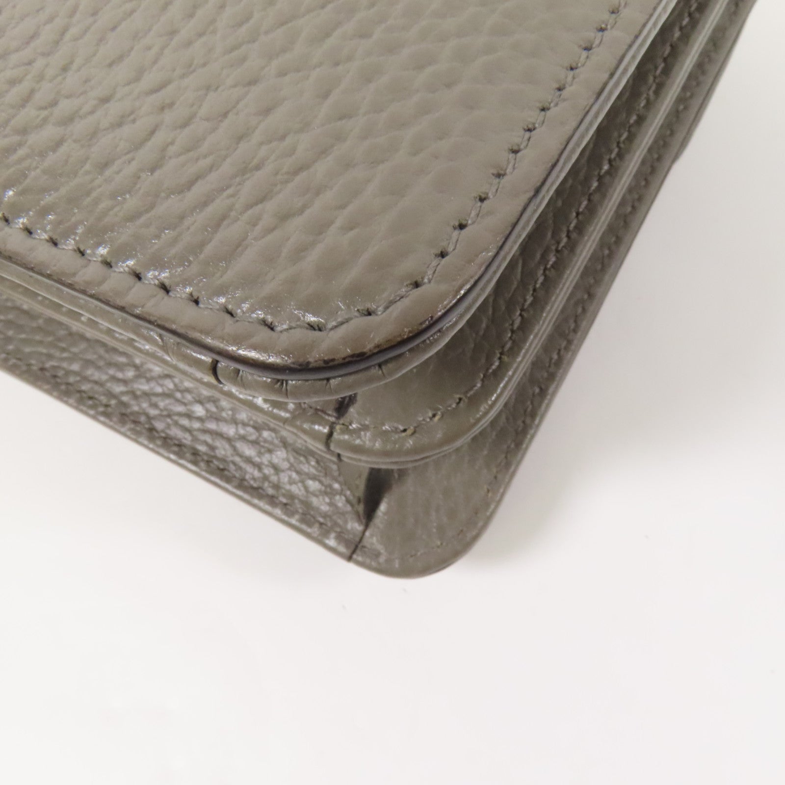 GUCCI 牛皮皮革Interlocking G金扣鏈帶肩背袋