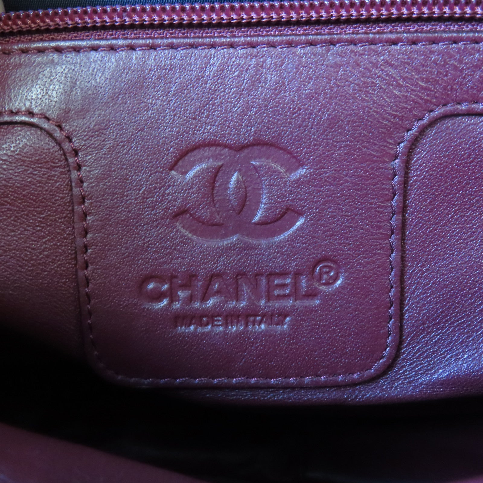 CHANEL 菱格尼龍Coco Cocoon Messenger Bag銀扣肩背袋黑色