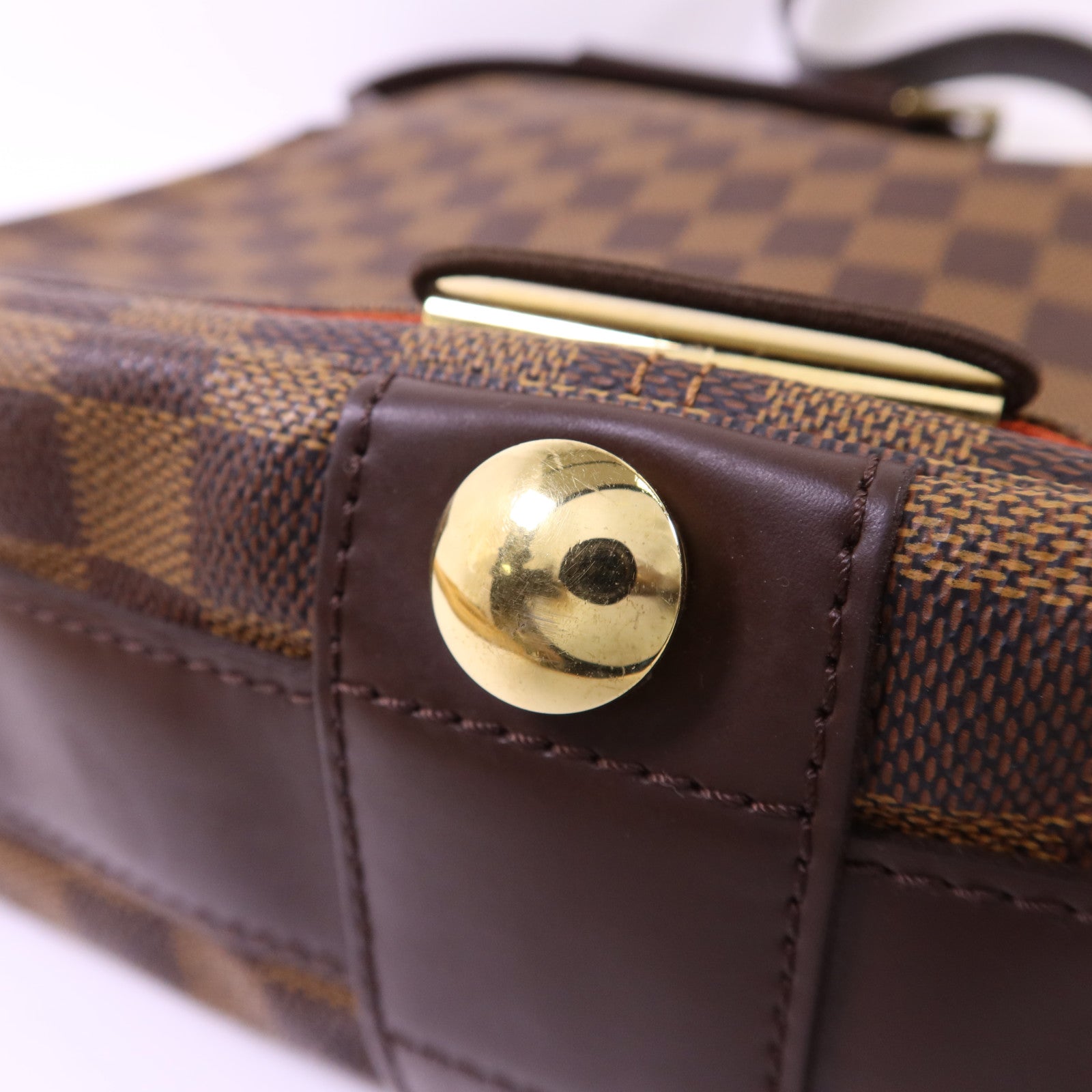 LOUIS VUITTON Damier Bastille金扣肩背袋