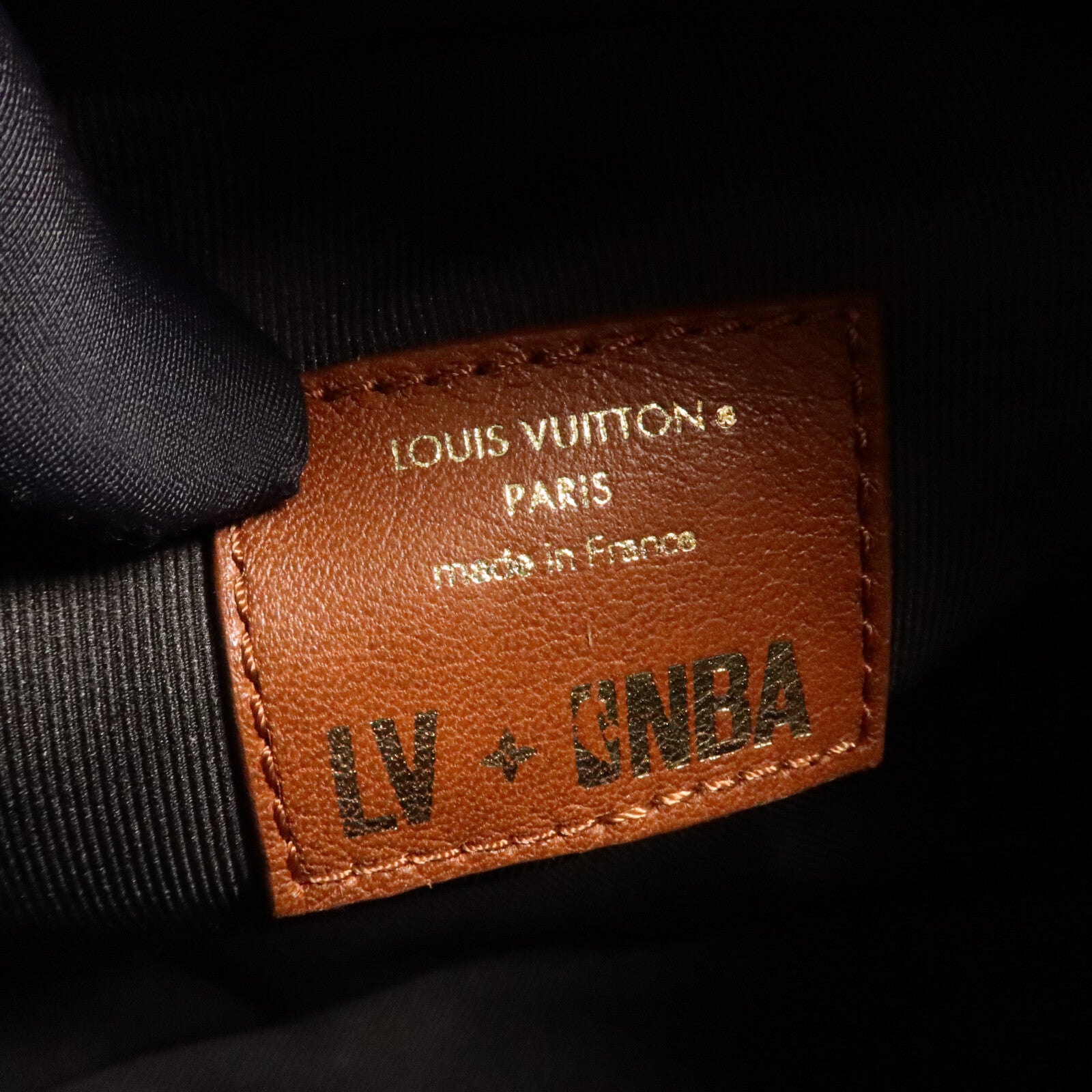 LOUIS VUITTON Monogram/牛皮皮革LV x NBA Ball in Basket Bag肩背袋