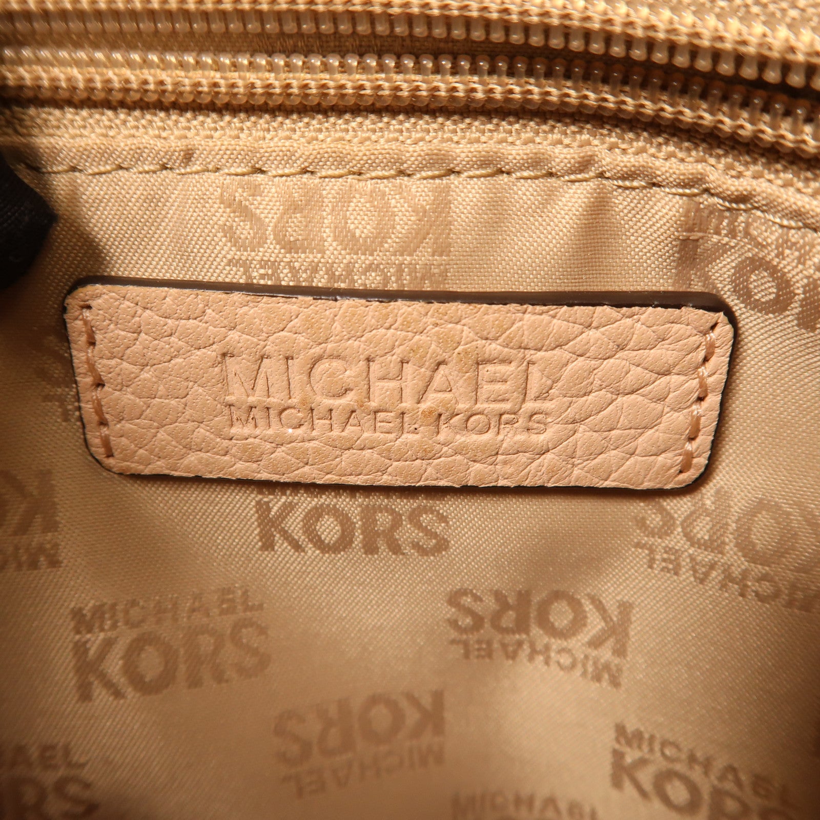 Michael Kors 牛皮皮革Shoulder Bag金扣肩背袋