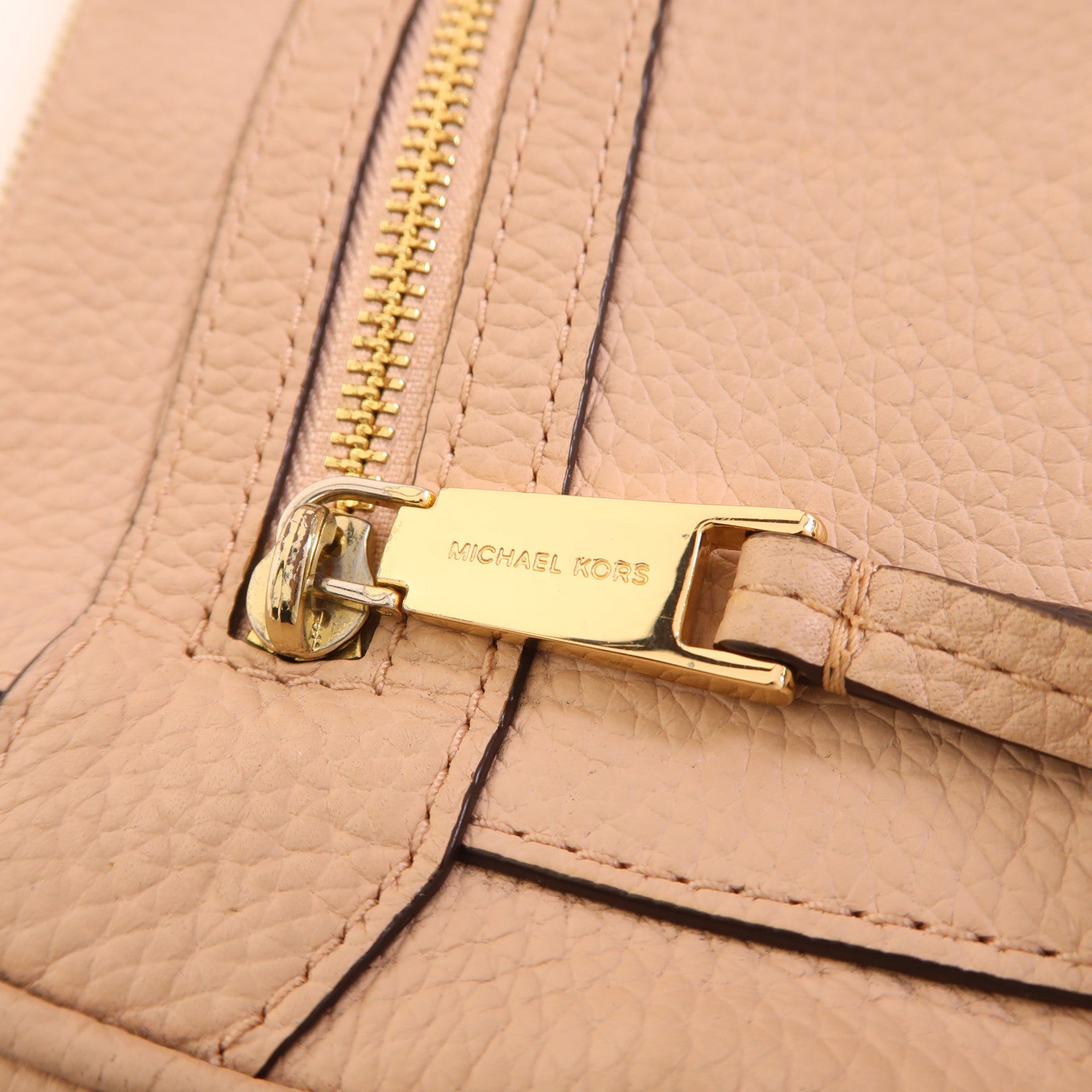 Michael Kors 牛皮皮革Shoulder Bag金扣肩背袋