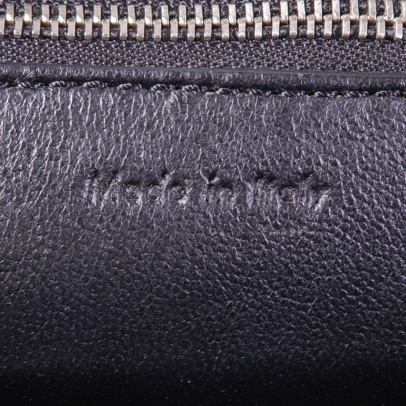 CELINE 牛皮皮革Edge Medium銀扣手挽袋