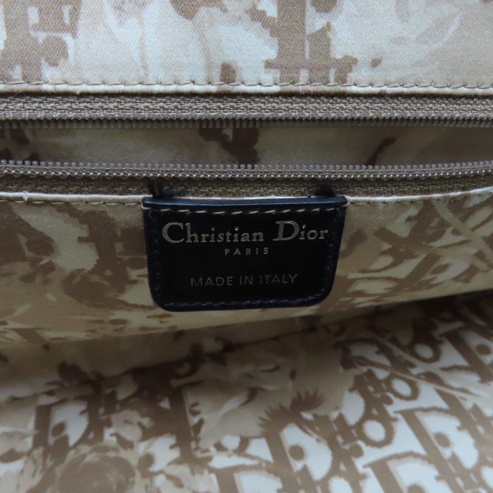 Dior 牛皮皮革Hand Bag銀扣手挽袋黑色