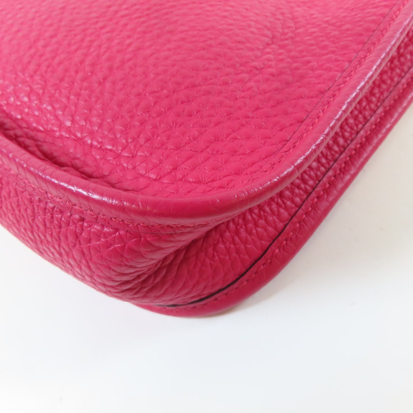 HERMES 【激減優惠】Taurillon Clemence皮革Evelyne TPM Shoulder Bag銀扣肩背袋粉紅色