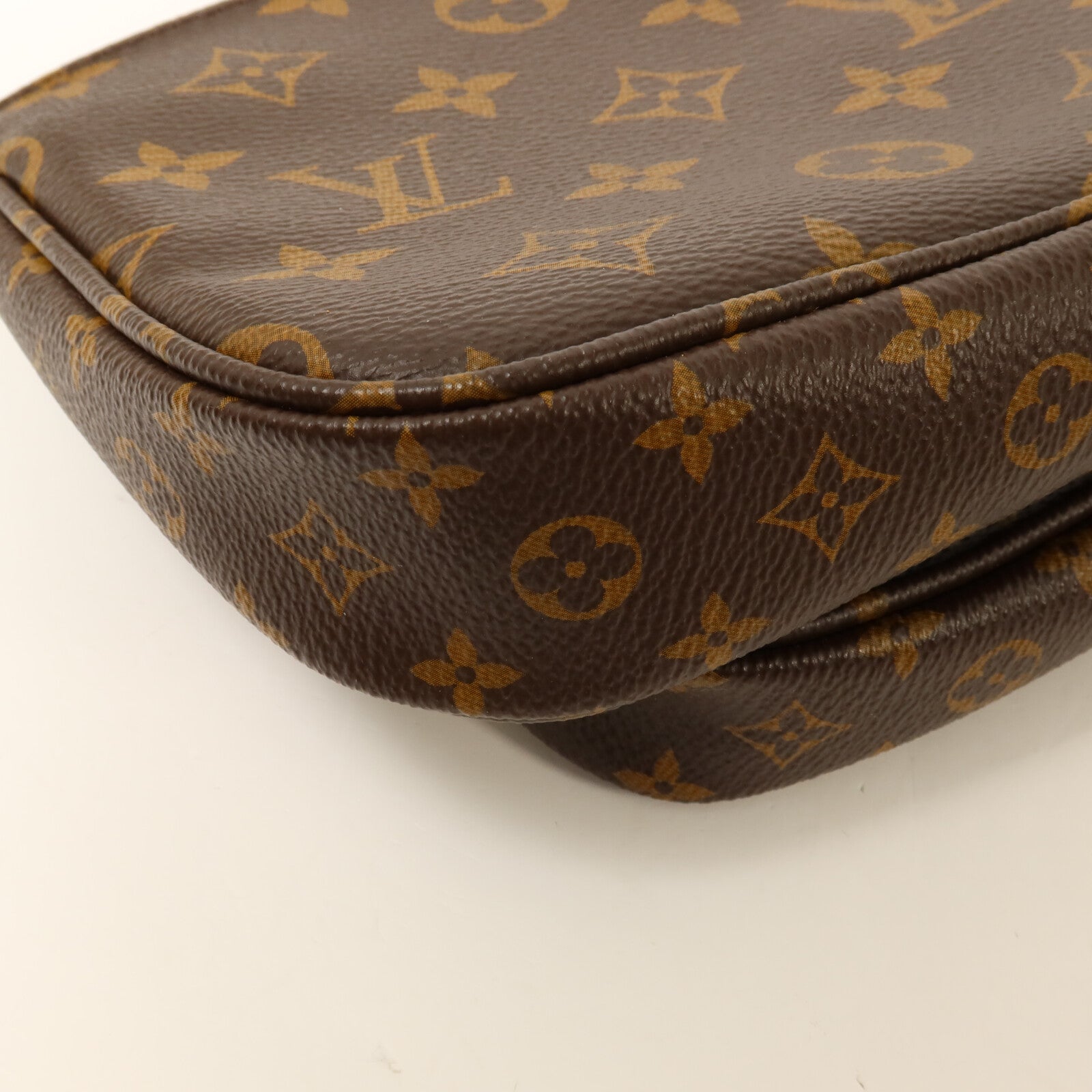 LOUIS VUITTON Monogram Multi Pochette Accessoires鏈帶手挽肩背兩用袋
