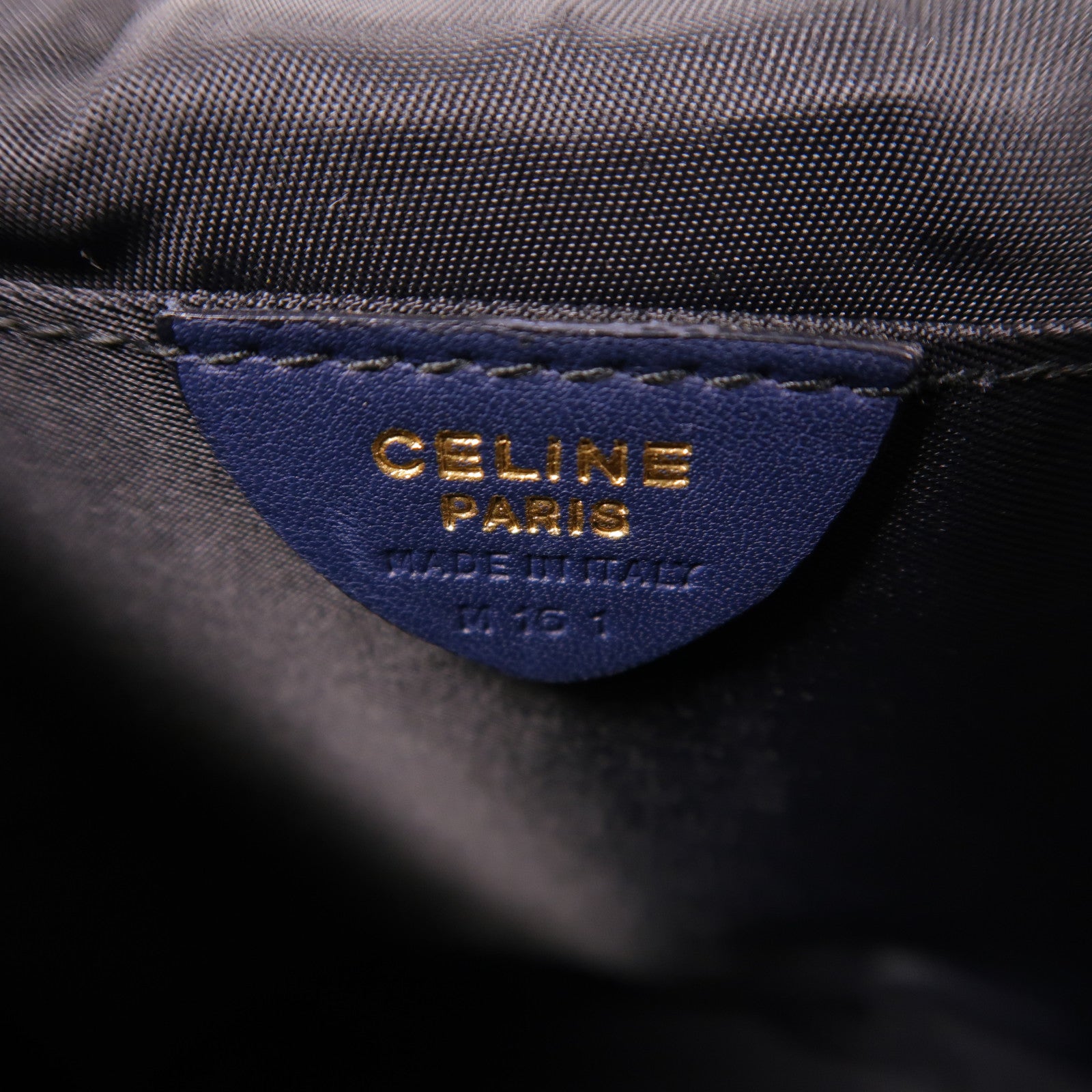 CELINE 牛皮皮革Shoulder Bag金扣肩背袋