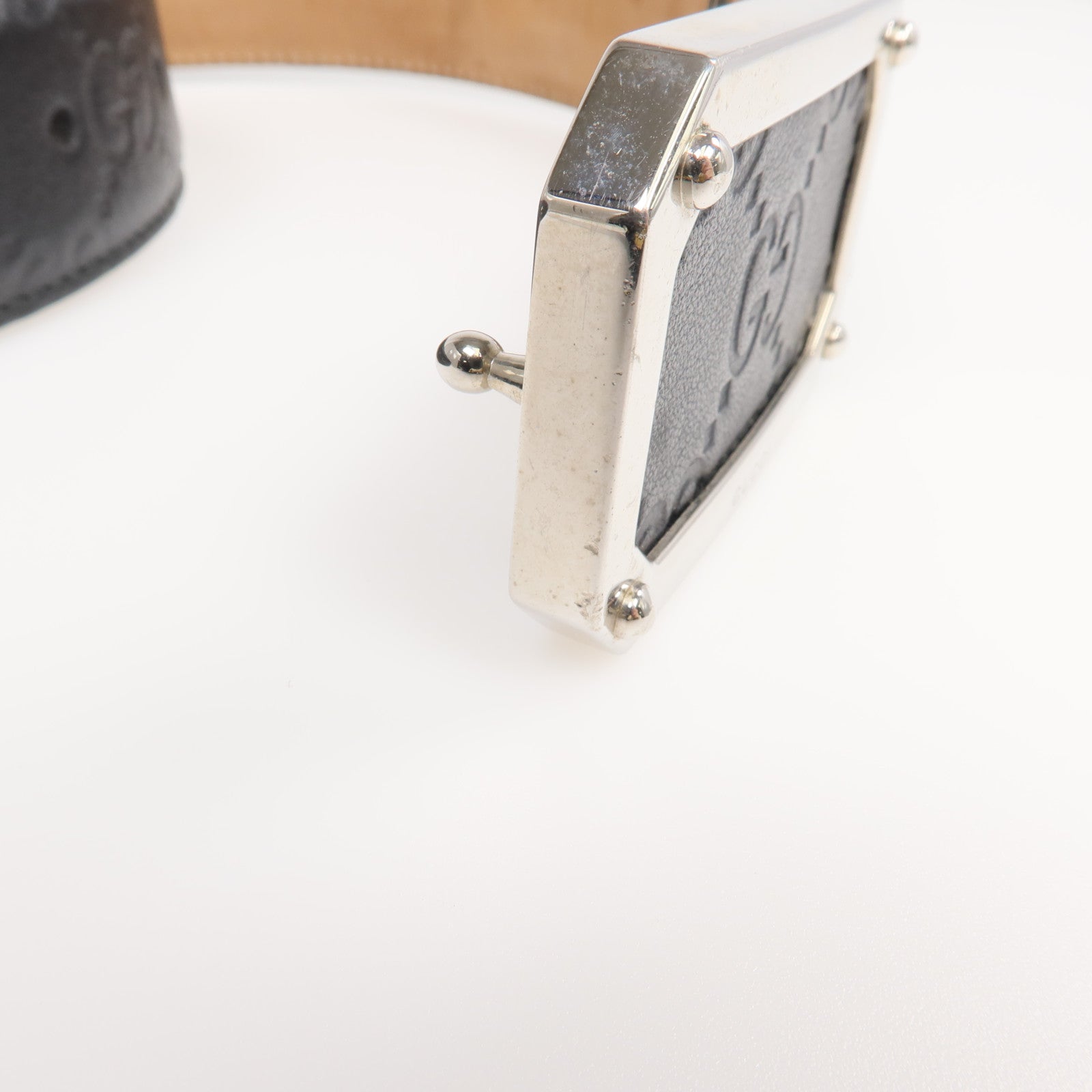 GUCCI 牛皮皮革Belt銀扣皮帶