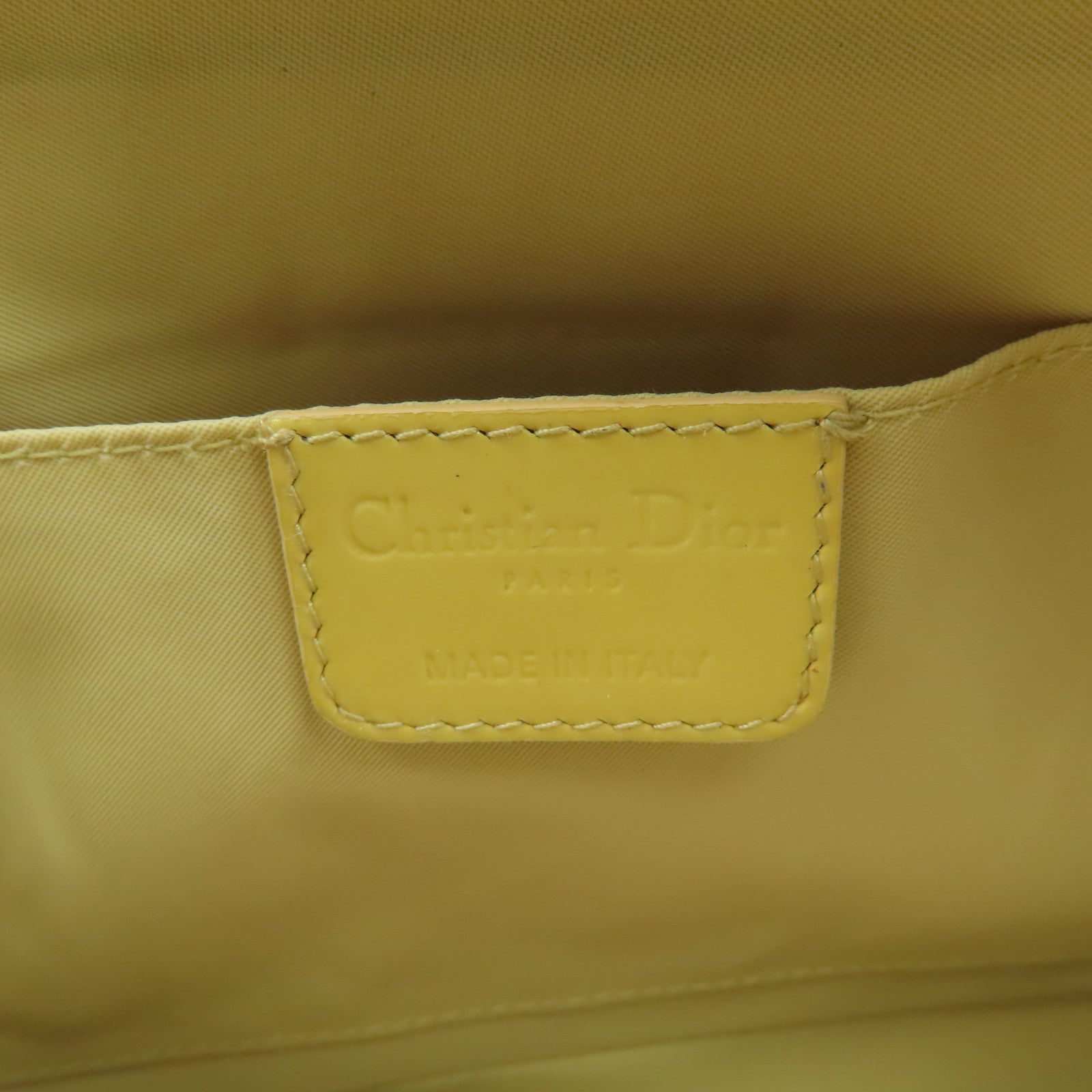 Dior 【激減優惠】漆皮皮革Shoulder Bag銀扣肩背袋