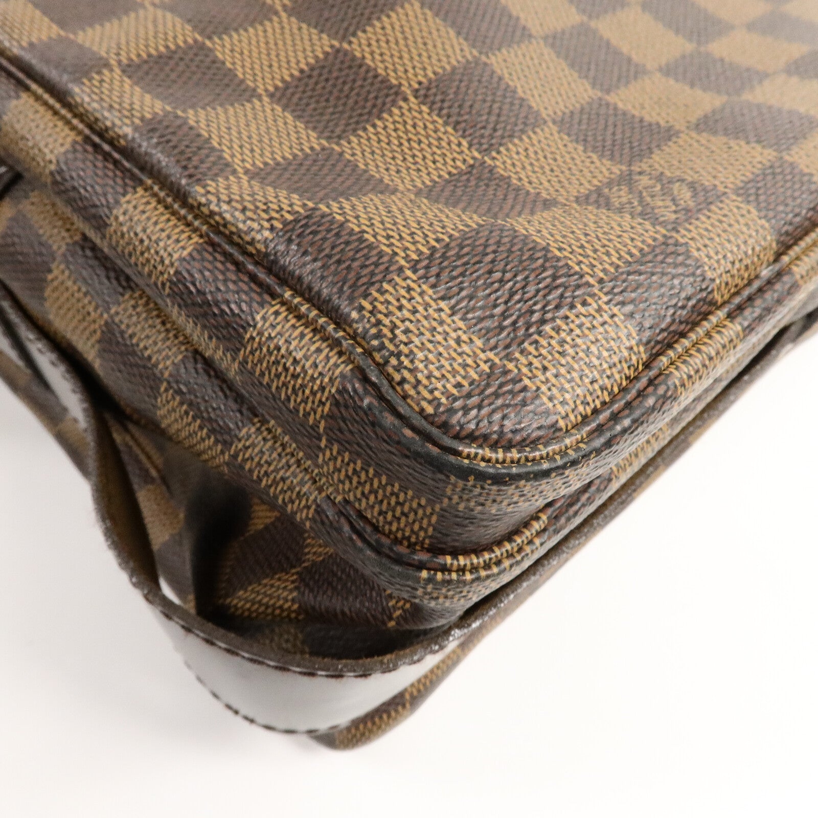 LOUIS VUITTON Damier Naviglio肩背袋