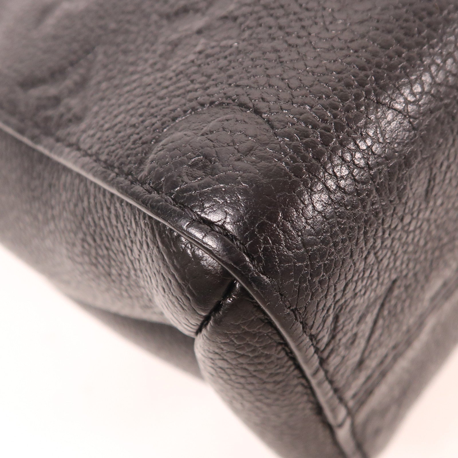 LOUIS VUITTON Monogram Empreinte Vavin PM金扣肩背袋