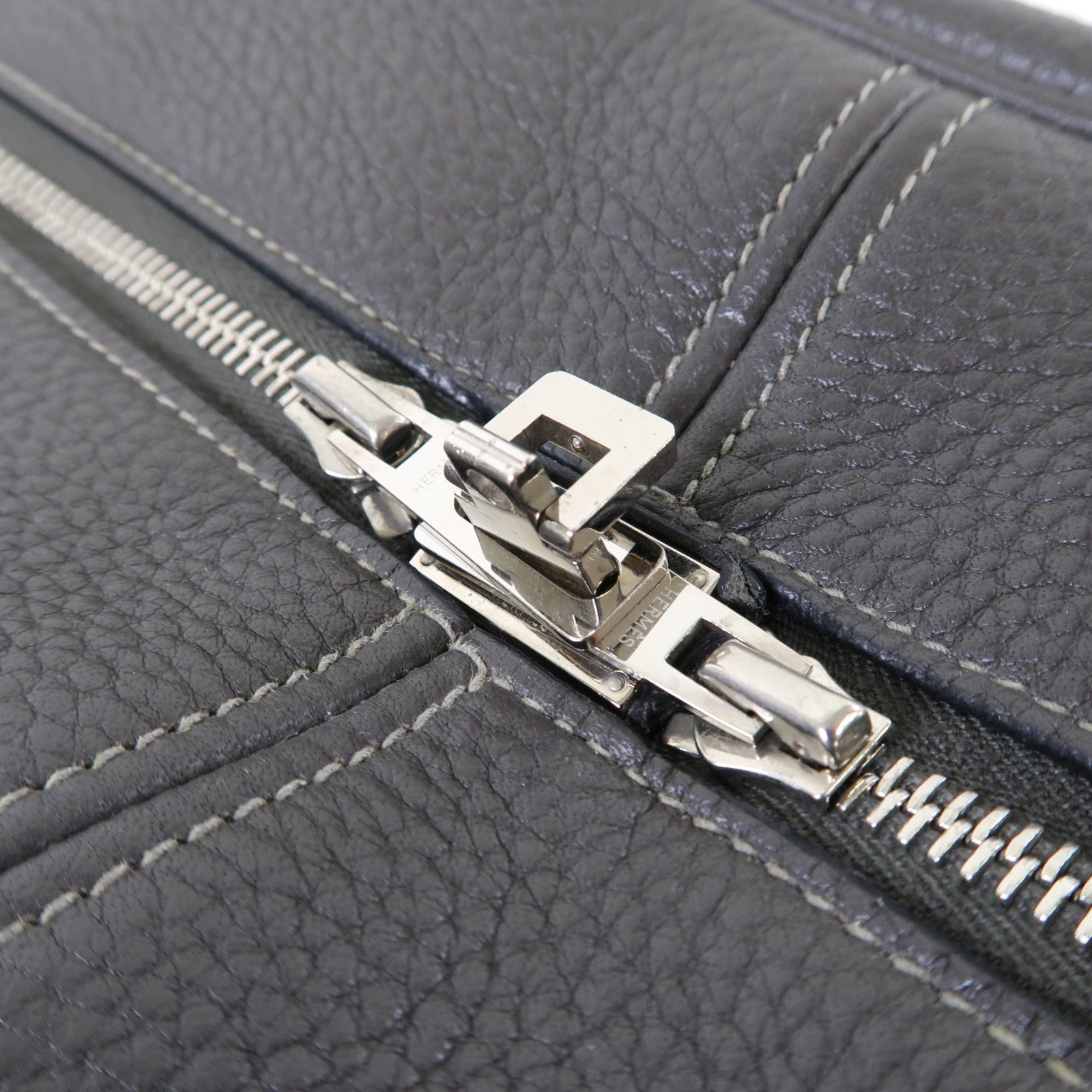 HERMES Clemence皮革Victoria銀扣手挽袋石墨灰色
