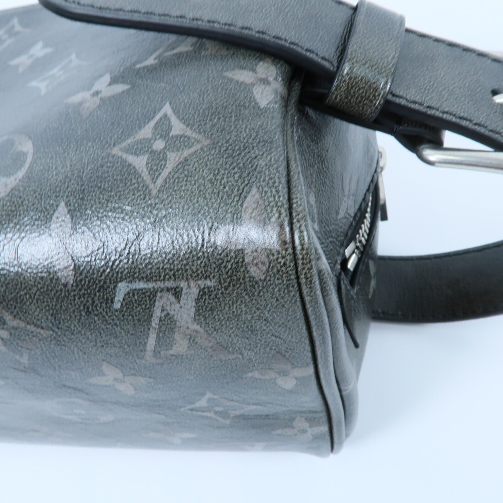 LOUIS VUITTON Monogram Locker Dopp Kit手拿包