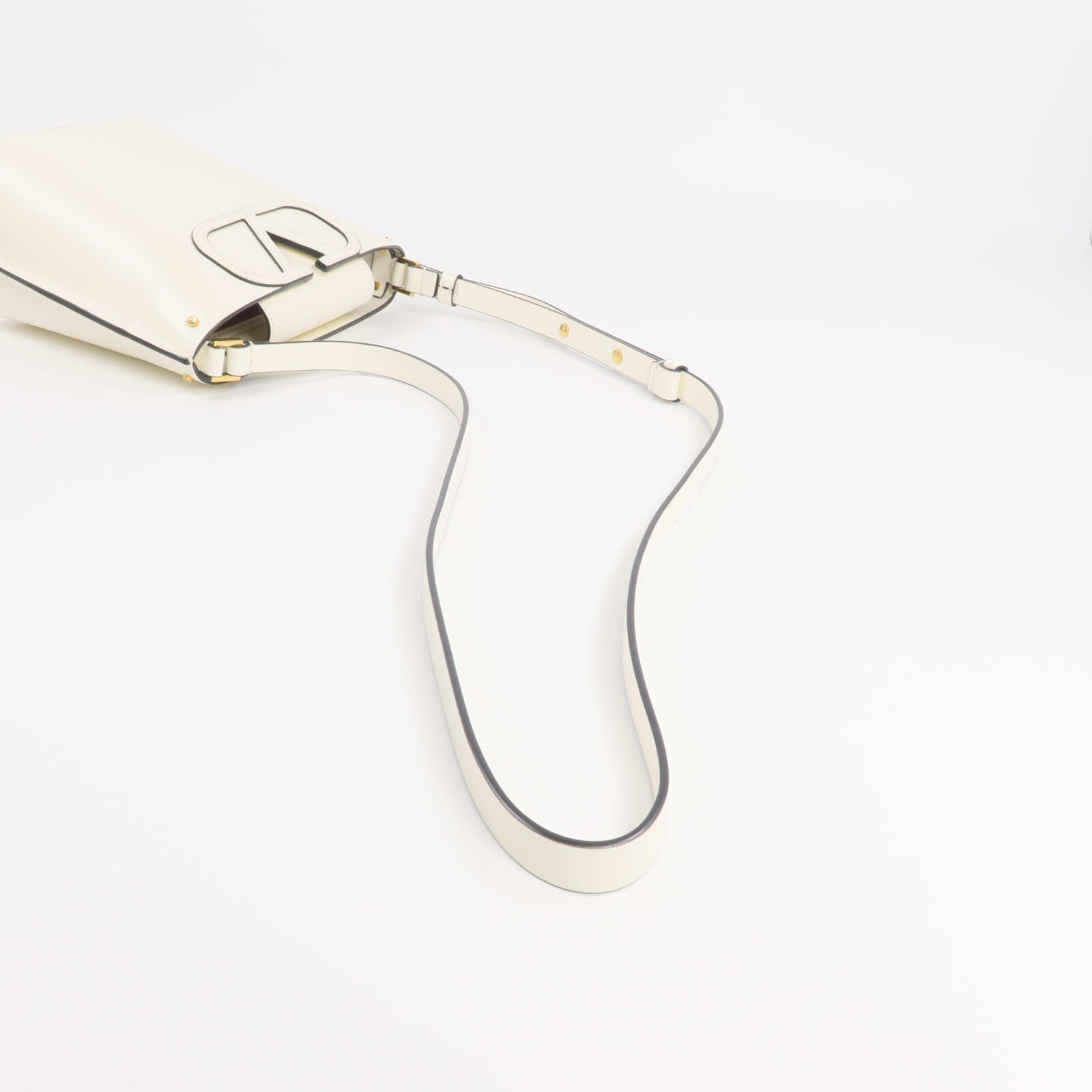 Valentino 牛皮皮革Vlogo Bucket Bag金扣肩背袋