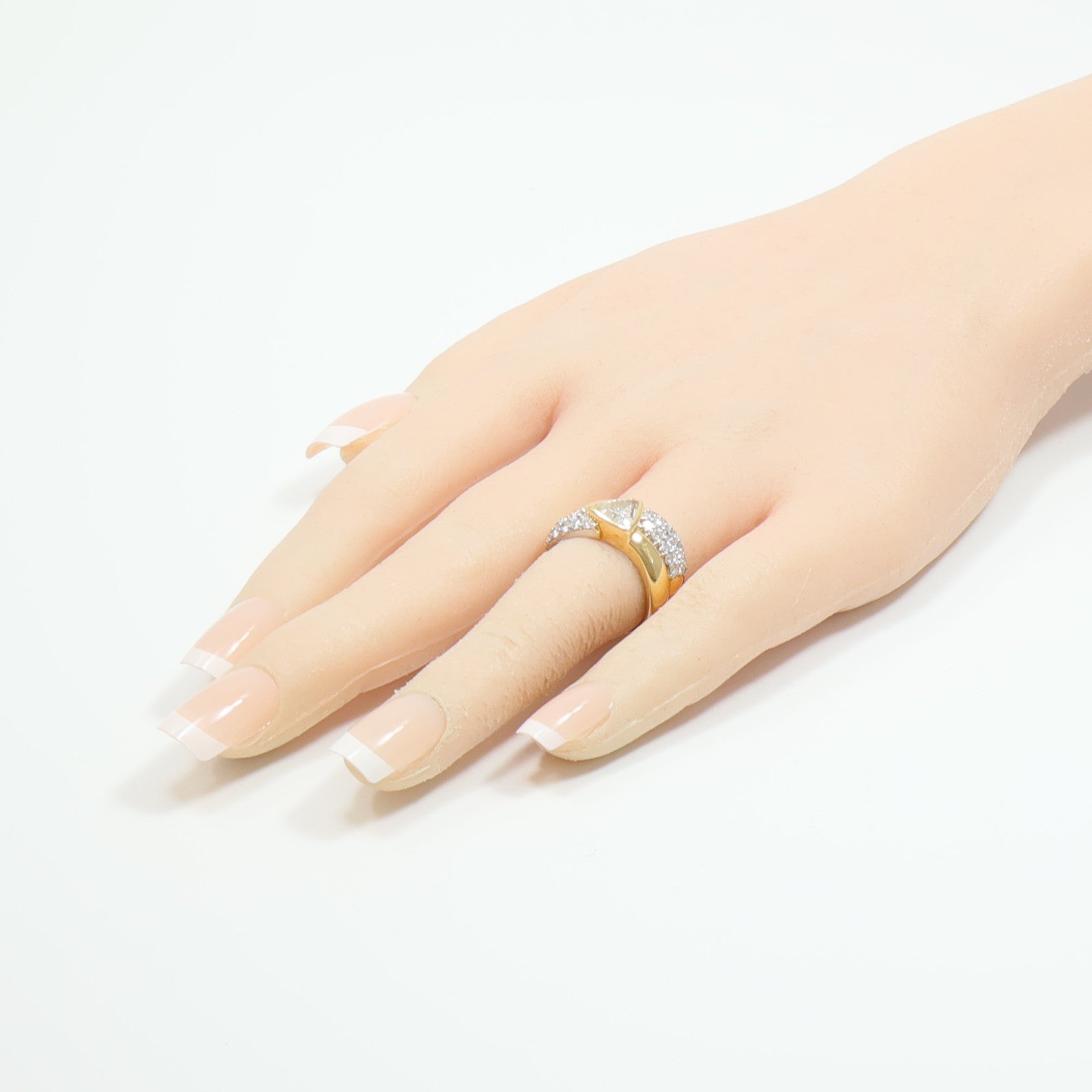 JEWELRY PT900鉑金18K黃金/白金Diamond Ring鑽石戒指