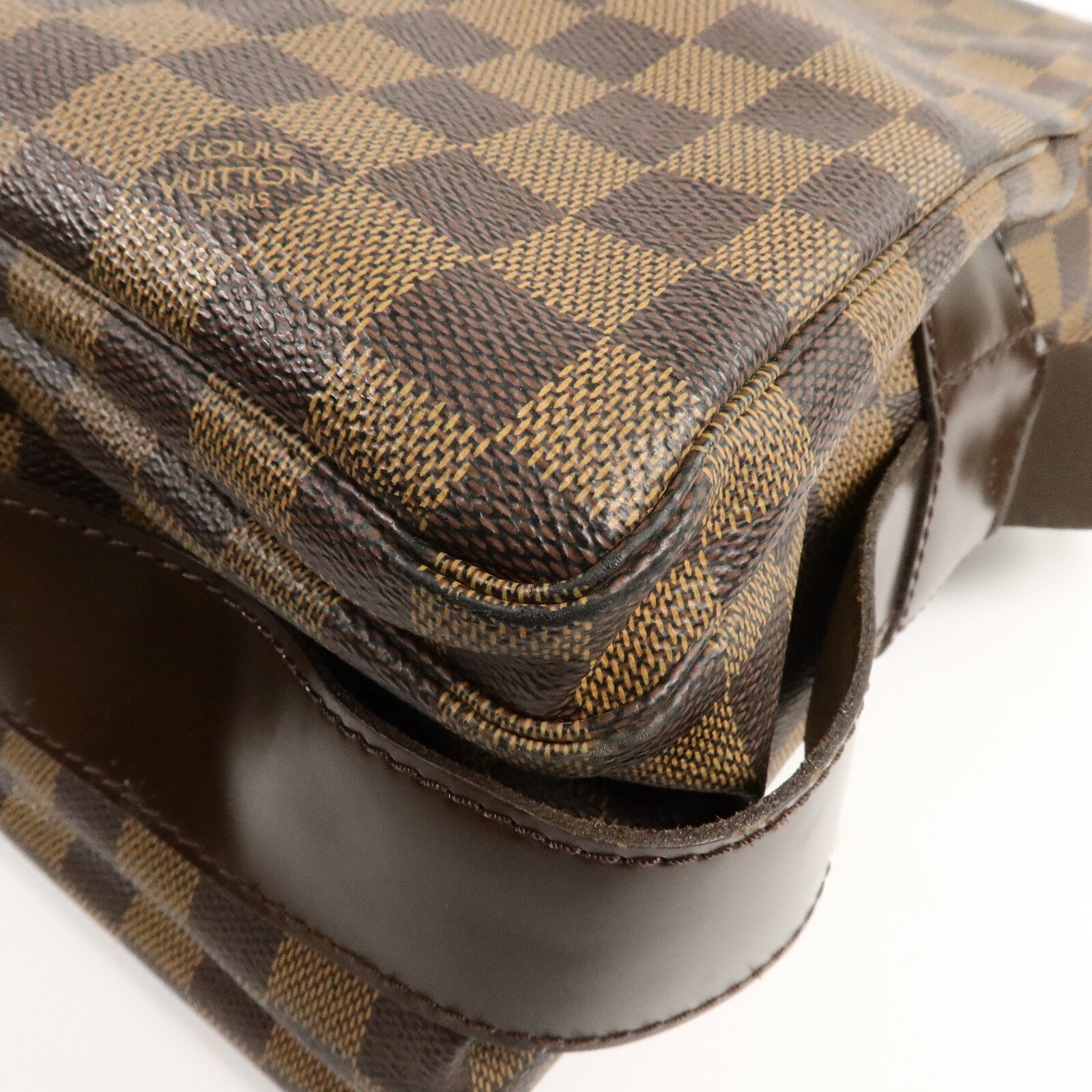 LOUIS VUITTON Damier Naviglio肩背袋