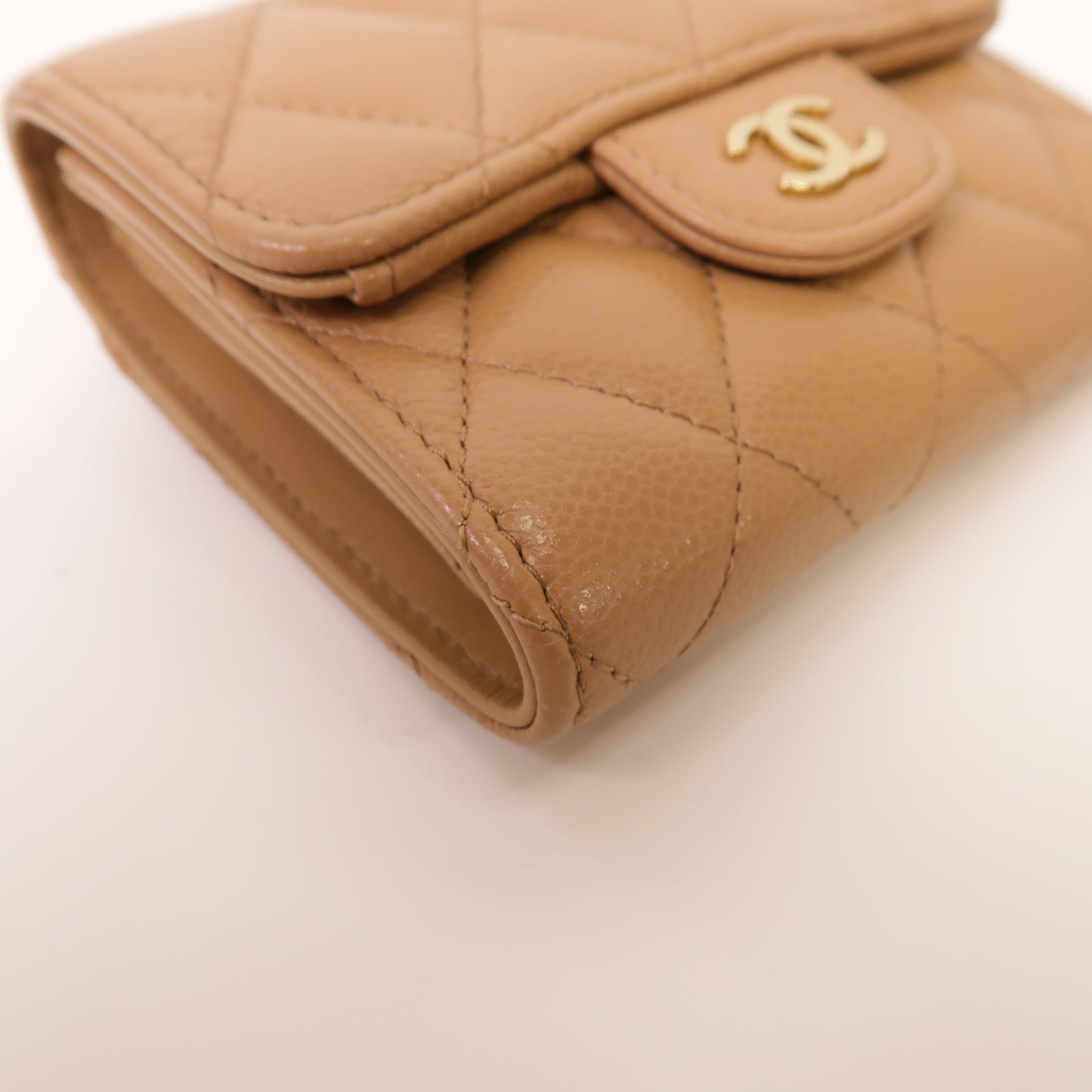 CHANEL 菱格Caviar皮革Wallet金扣錢包杏色