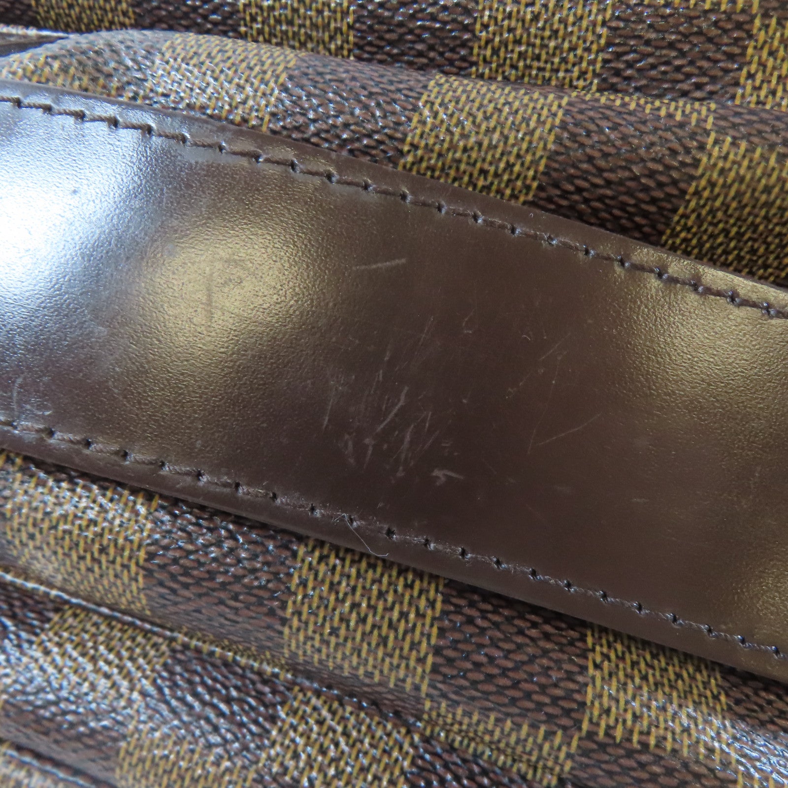 LOUIS VUITTON Damier Naviglio金扣肩背袋啡色