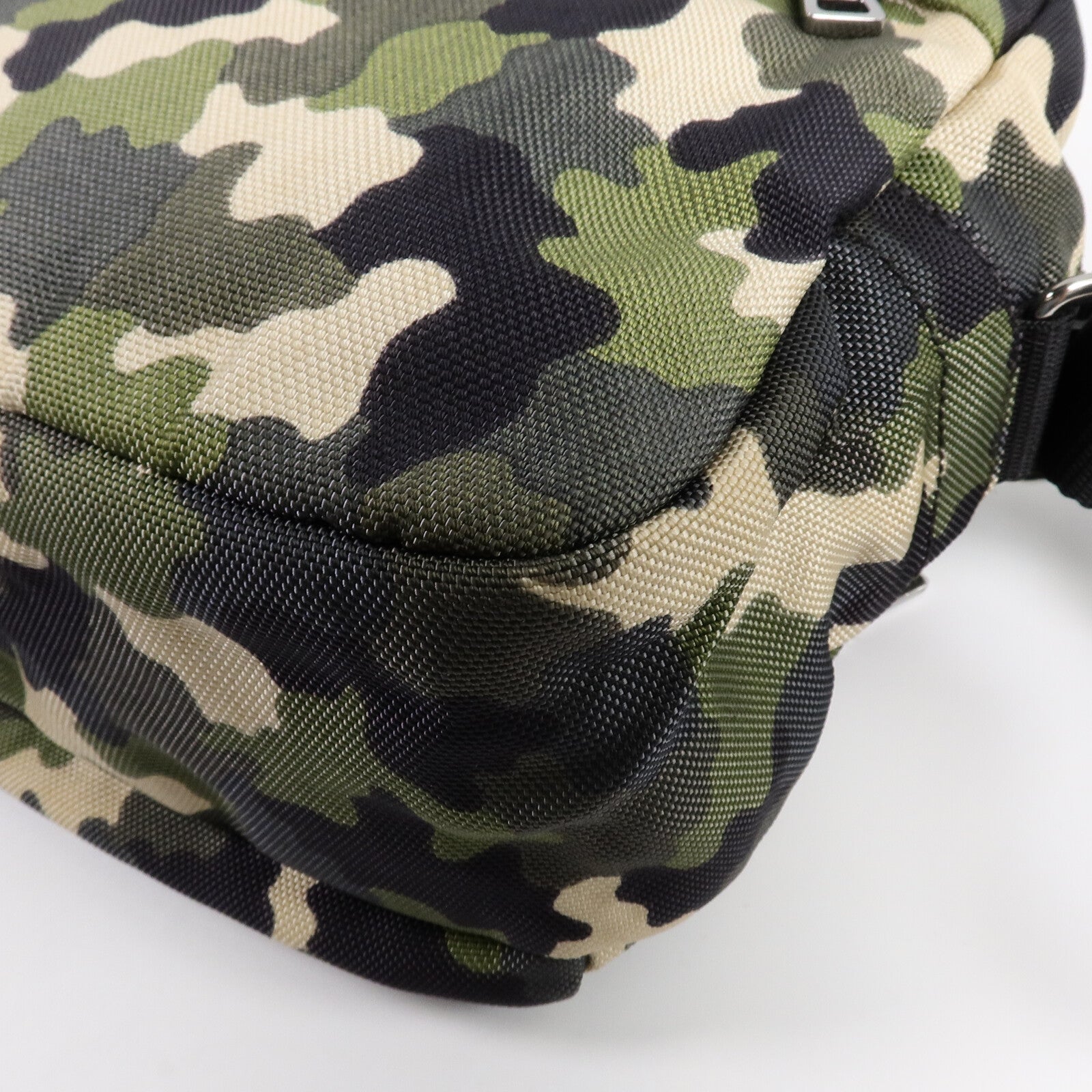 PRADA 尼龍Camouflage Messenger Bag肩背袋
