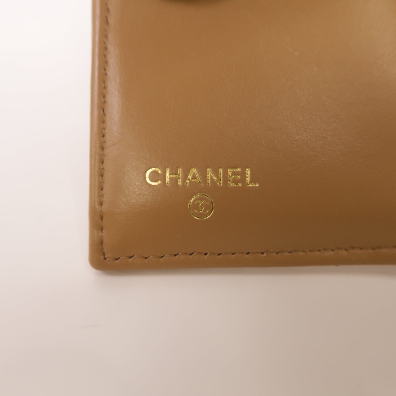 CHANEL 菱格Caviar皮革Wallet金扣錢包杏色