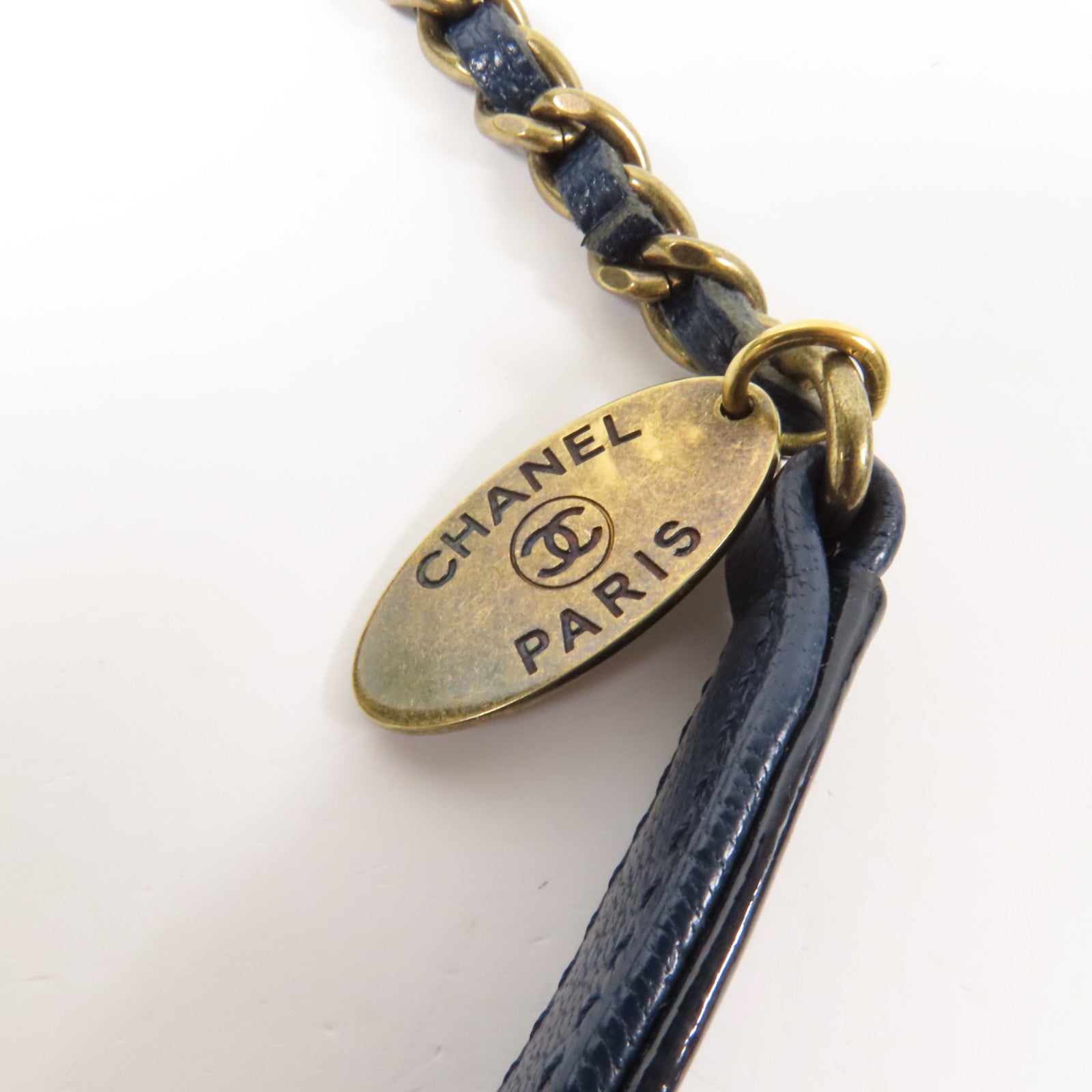 CHANEL 漆皮皮革Chain Shoulder金扣肩背袋