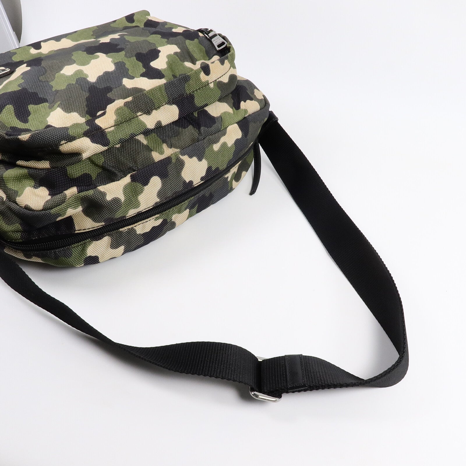 PRADA 尼龍Camouflage Messenger Bag肩背袋