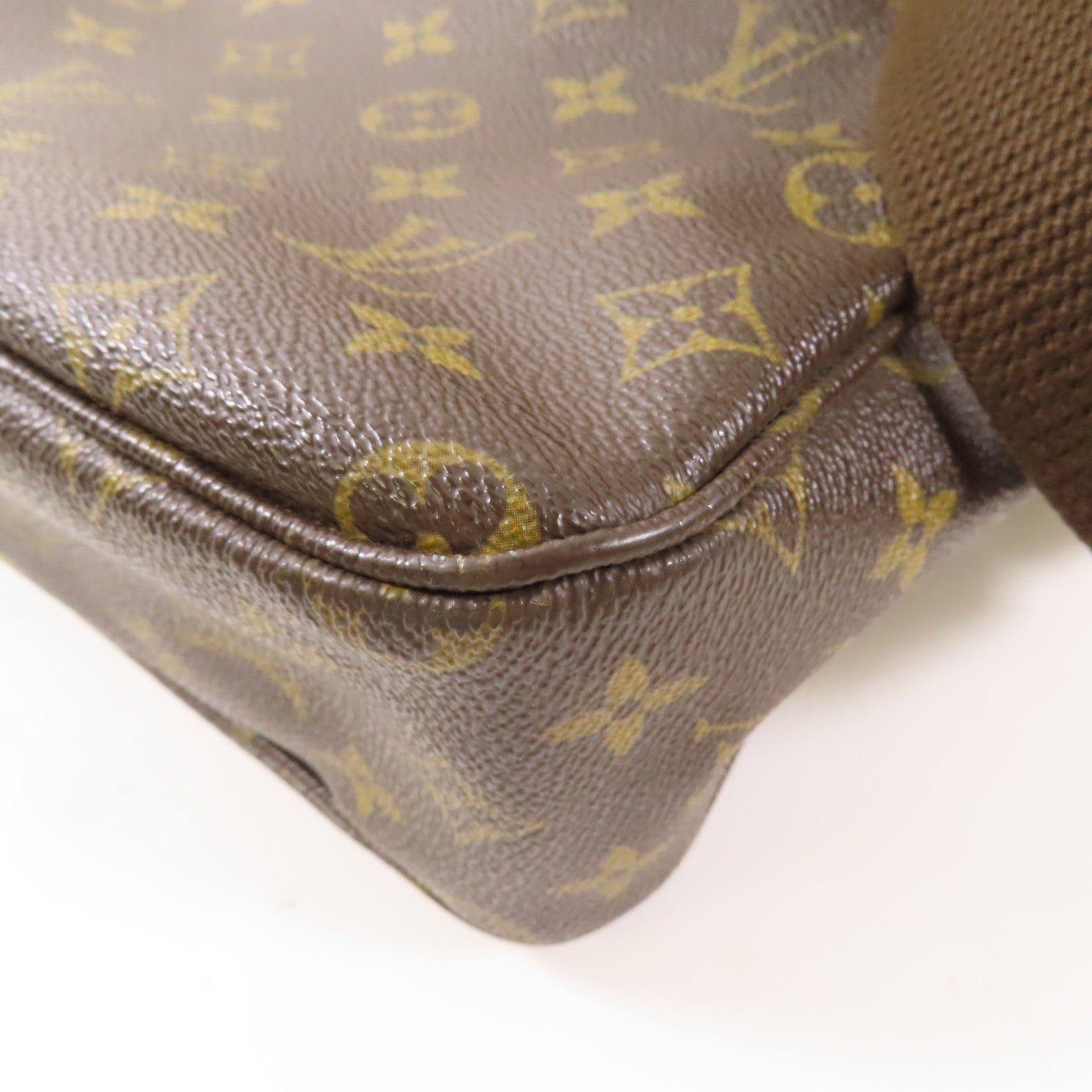 LOUIS VUITTON 【激減優惠】Monogram Sac Bosphore金扣手挽肩背兩用袋