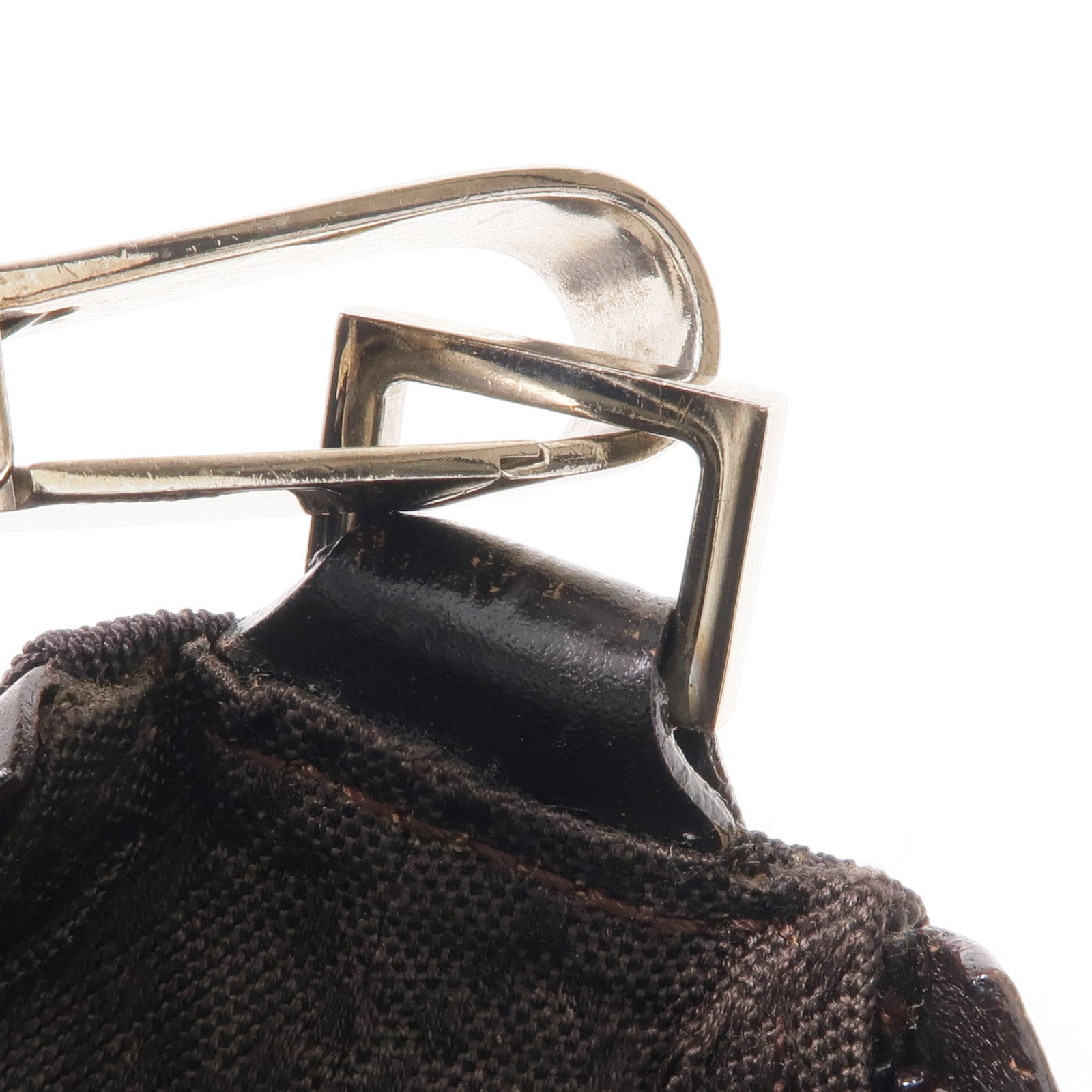 GUCCI 尼龍Handbag銀扣肩背袋