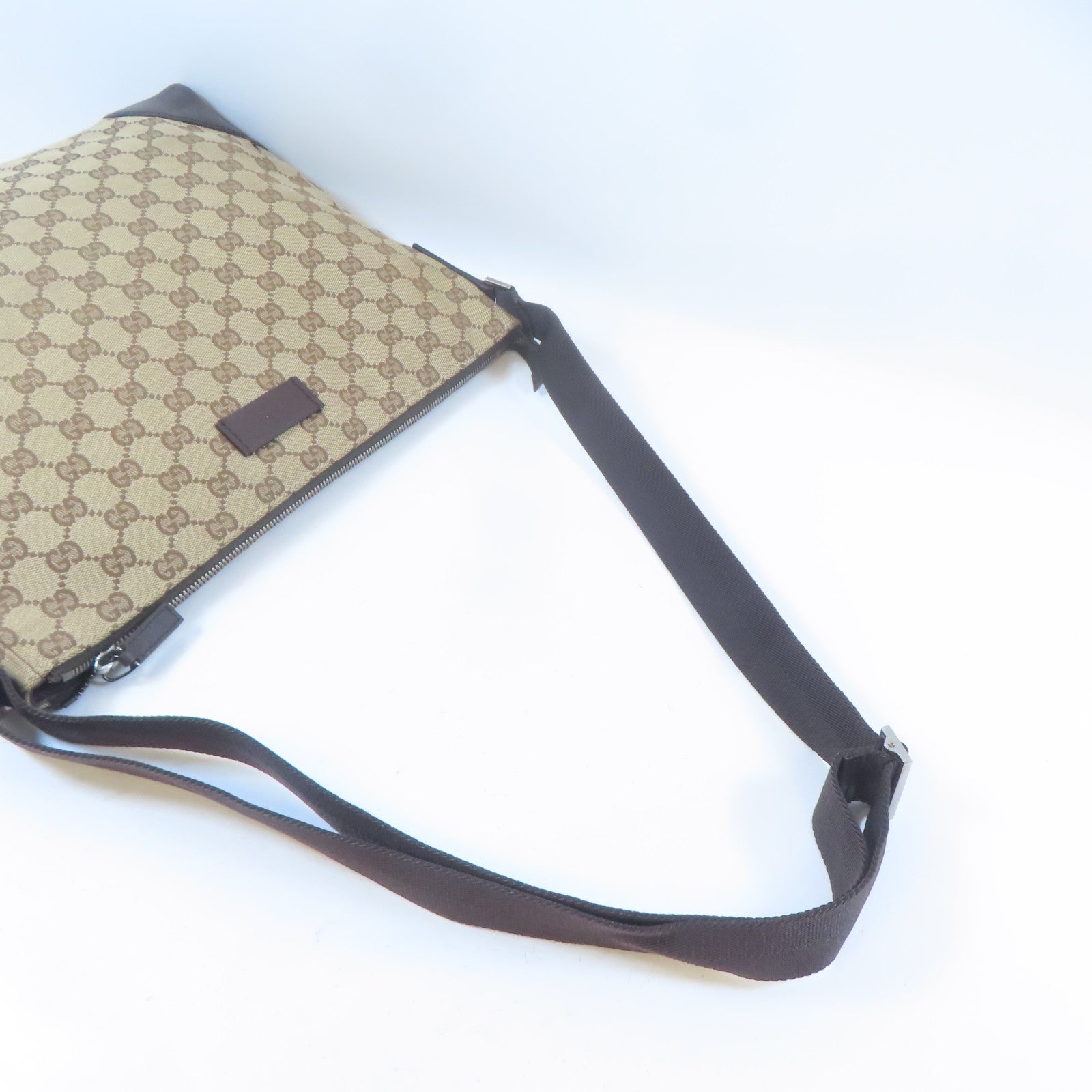 GUCCI 帆布Shoulder Bag銀扣肩背袋啡色