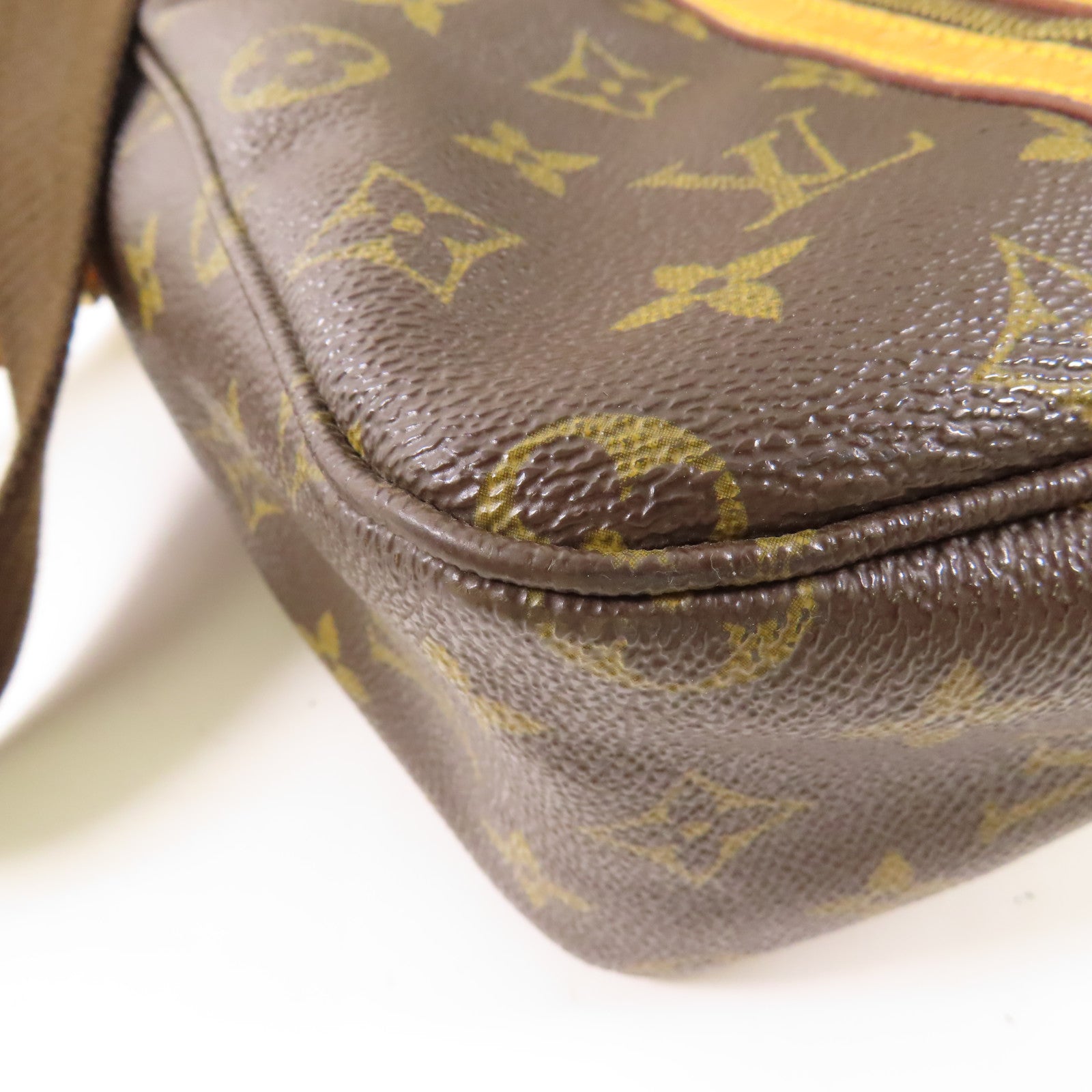 LOUIS VUITTON 【激減優惠】Monogram Sac Bosphore金扣手挽肩背兩用袋