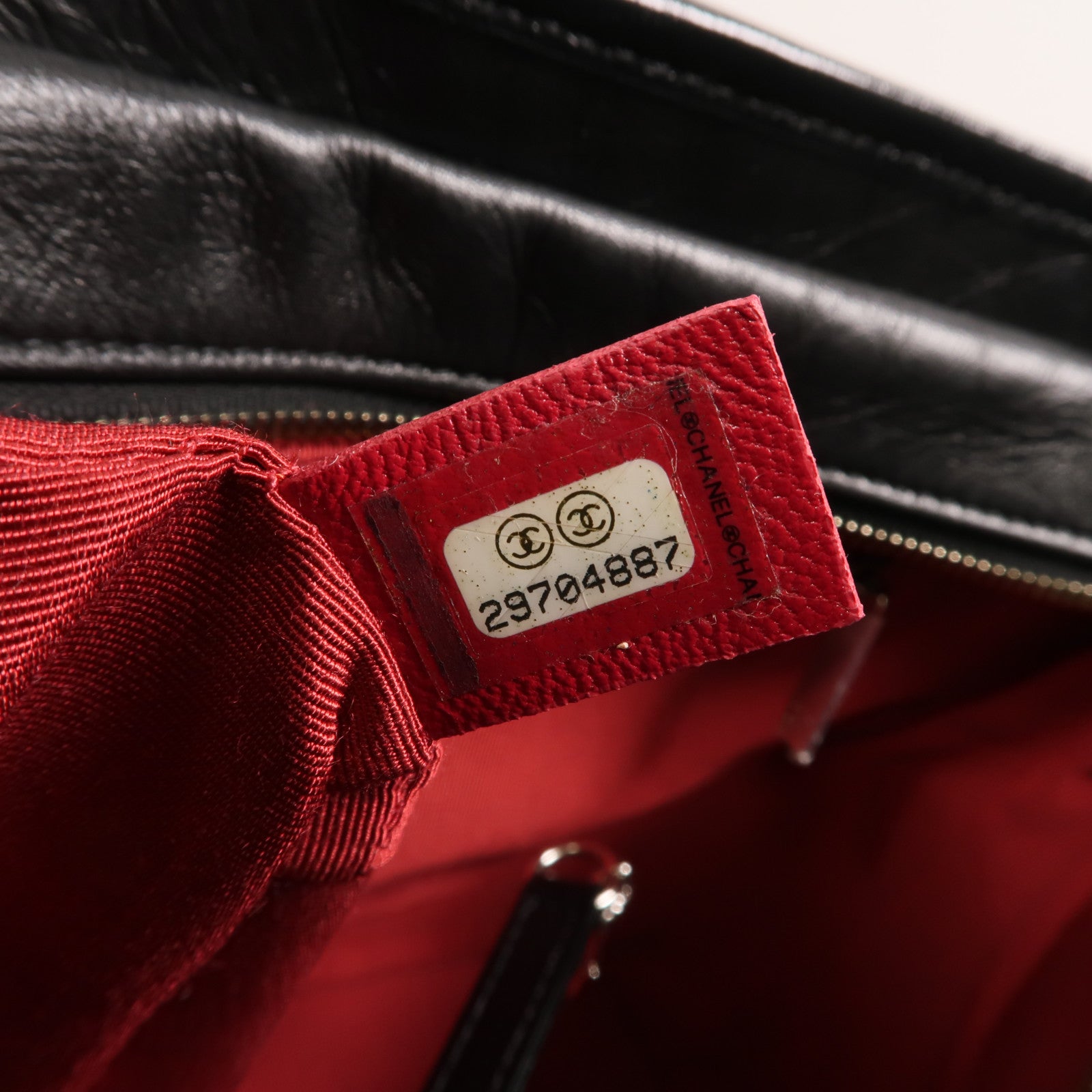 CHANEL 牛皮皮革Gabrielle Medium肩背袋