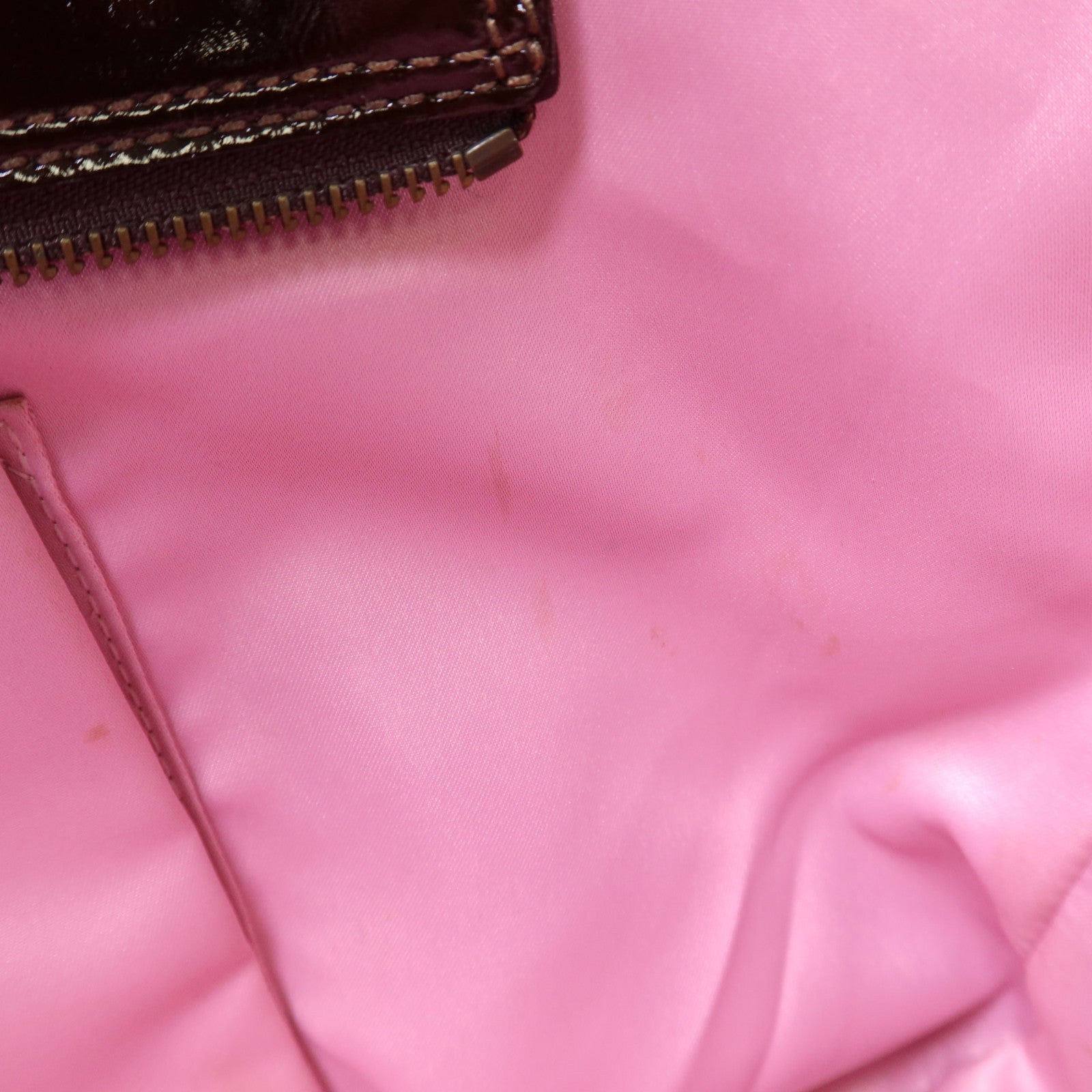 COACH 漆皮皮革Shoulder Bag肩背袋