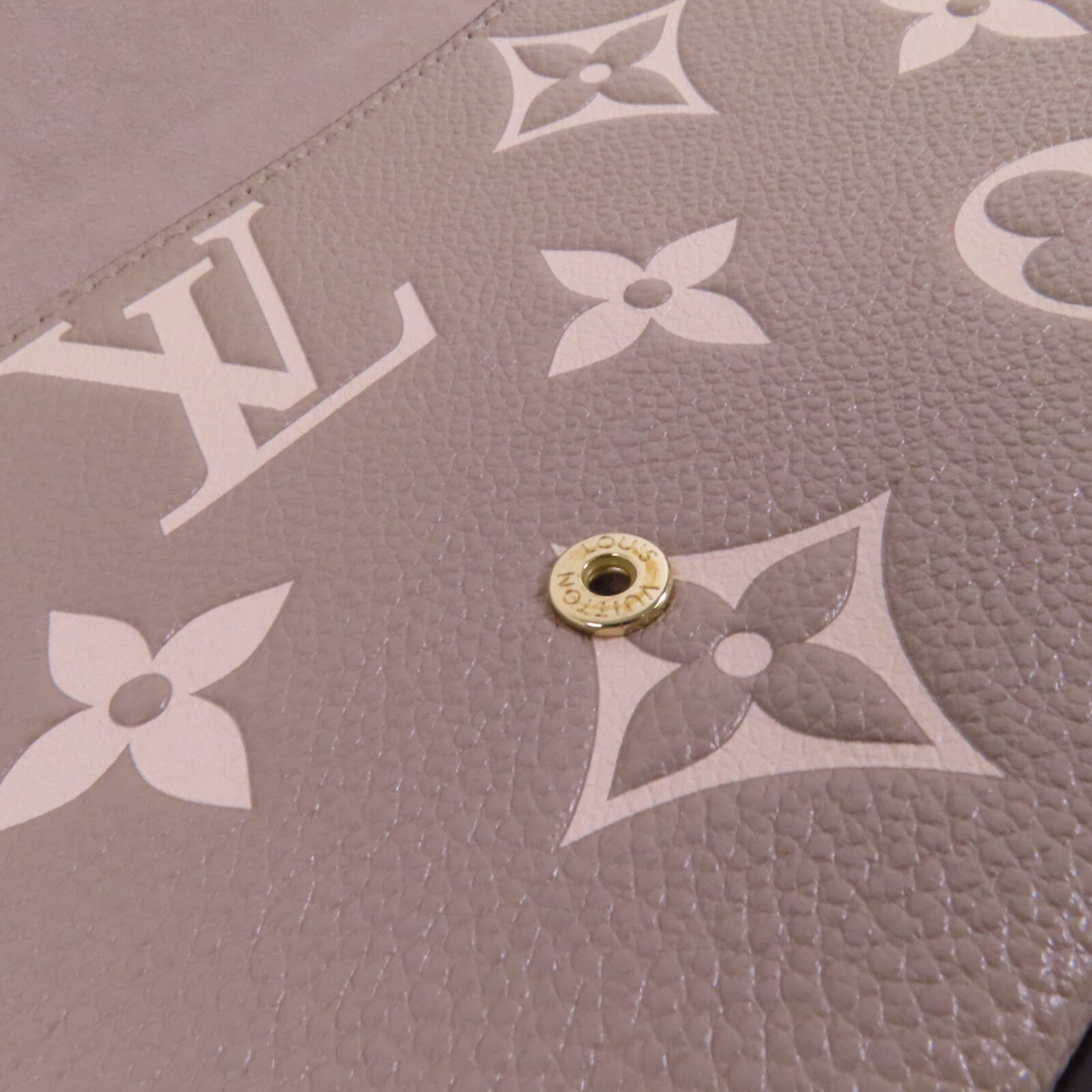 LOUIS VUITTON Monogram Empreinte Felicie Pochette金扣鏈帶肩背袋