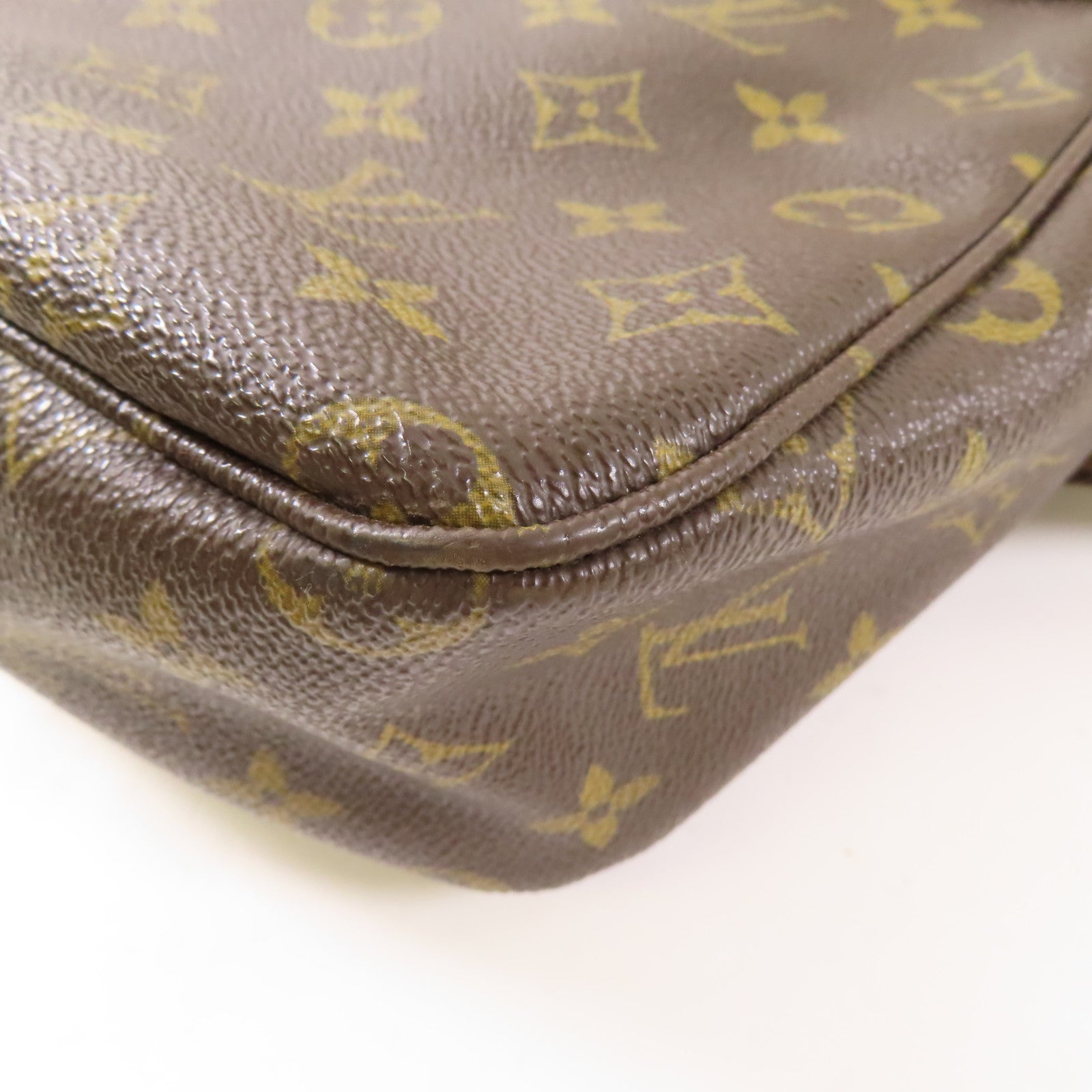 LOUIS VUITTON 【激減優惠】Monogram Sac Bosphore金扣手挽肩背兩用袋