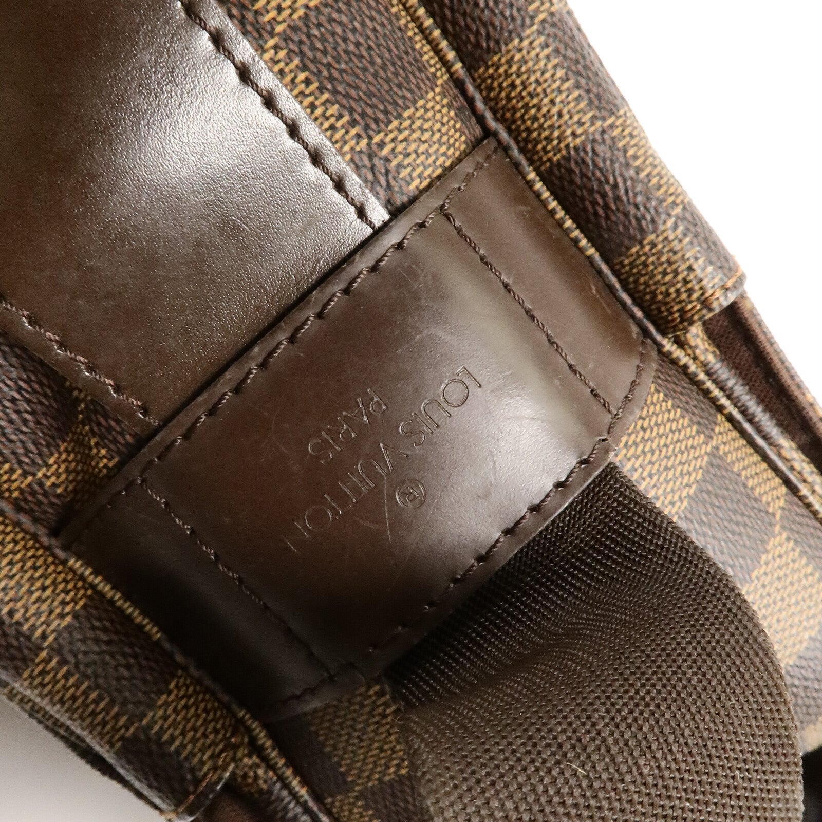 LOUIS VUITTON Damier Naviglio肩背袋