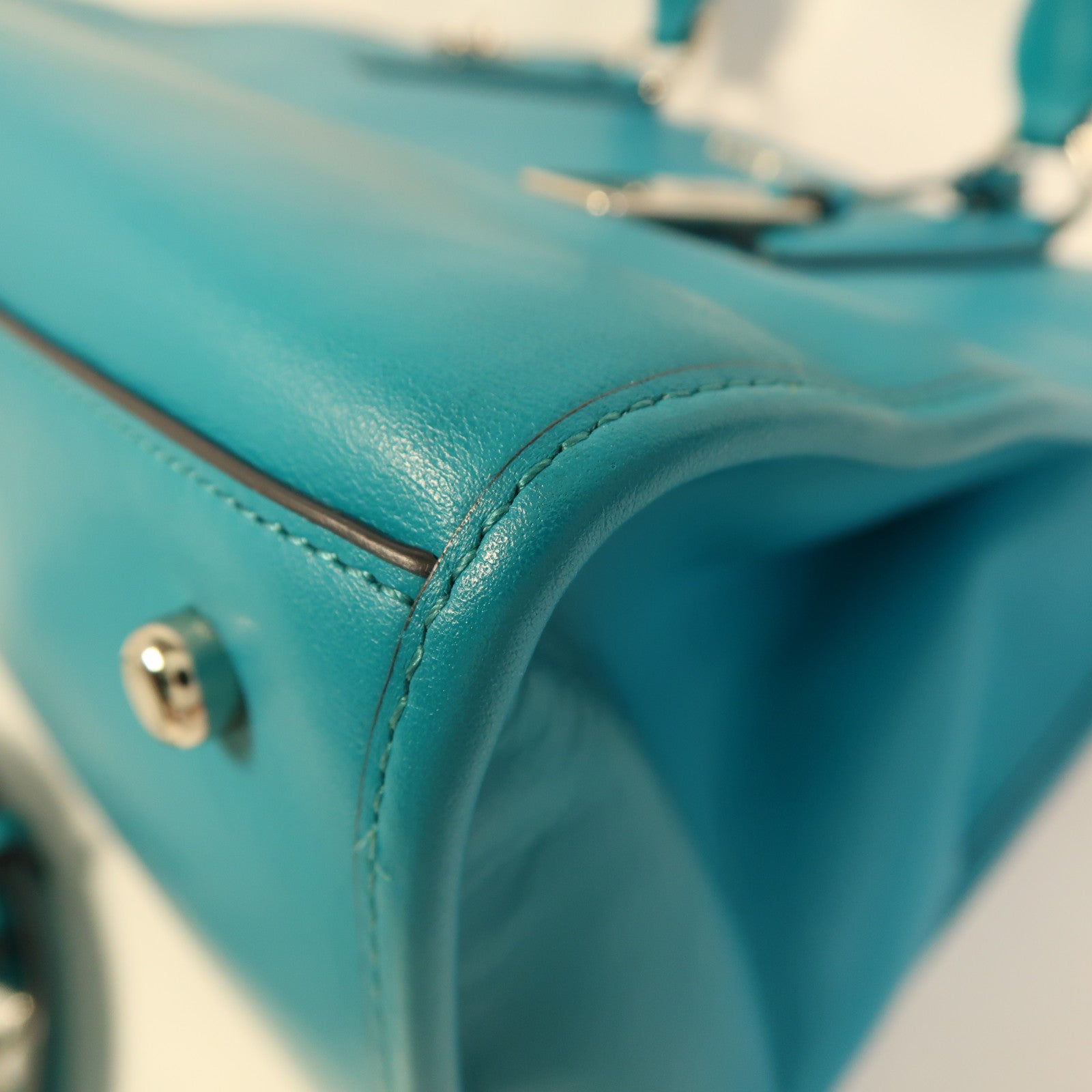 COACH 牛皮皮革2 Way Shoulder銀扣手挽肩背兩用袋