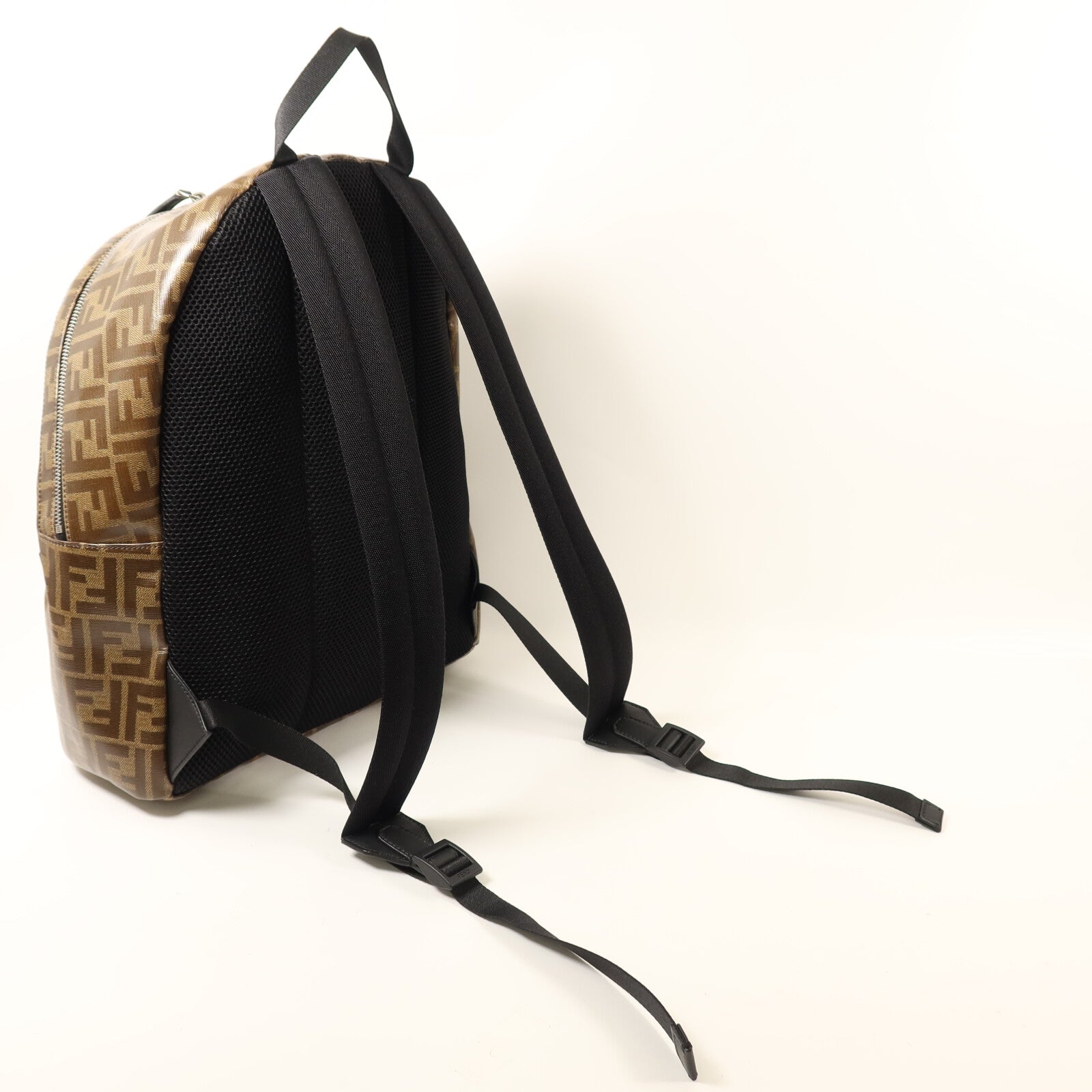 FENDI 塗層帆布Rucksack銀扣背包