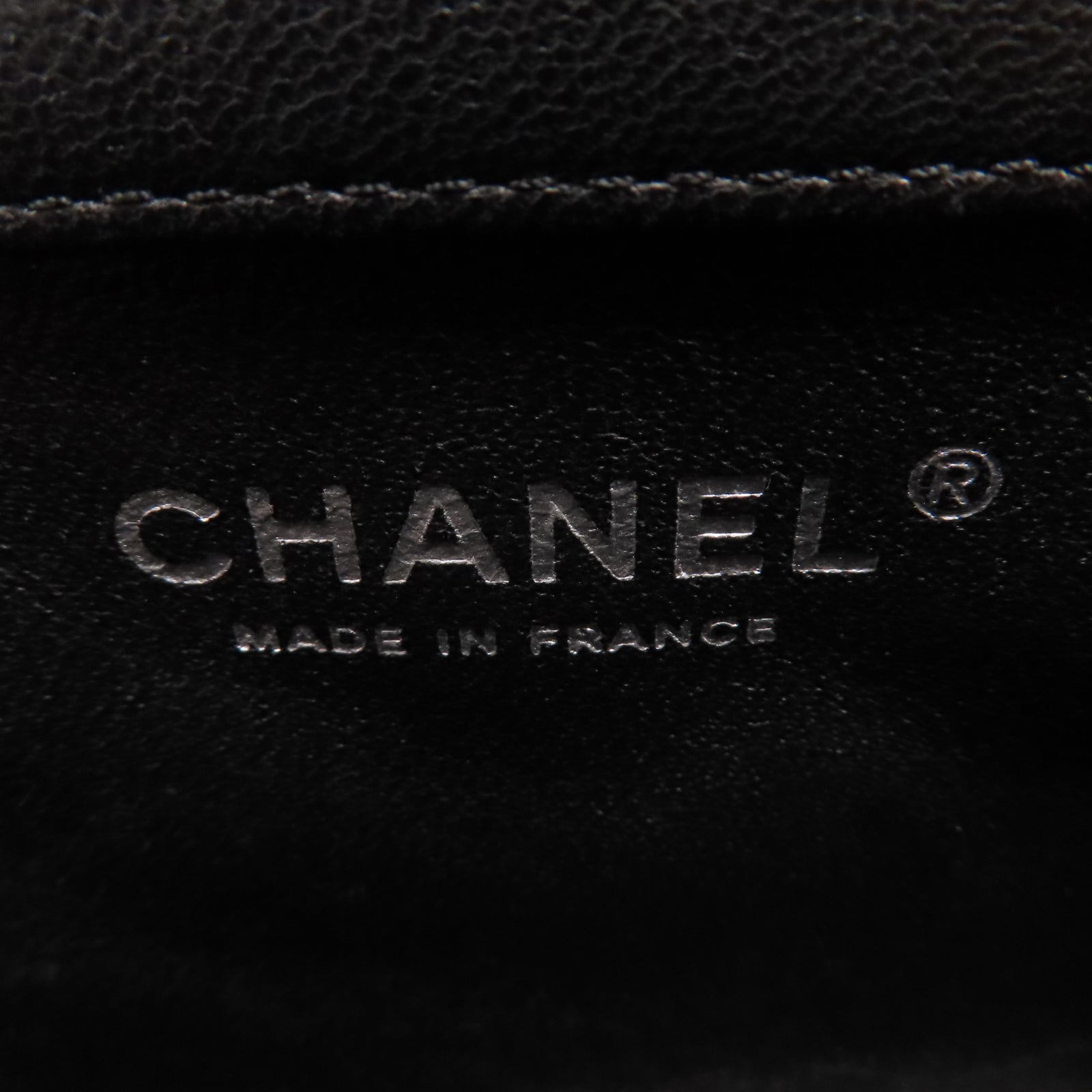CHANEL 菱格漆皮皮革Classic Flat Mini銀扣鏈帶肩背袋黑色