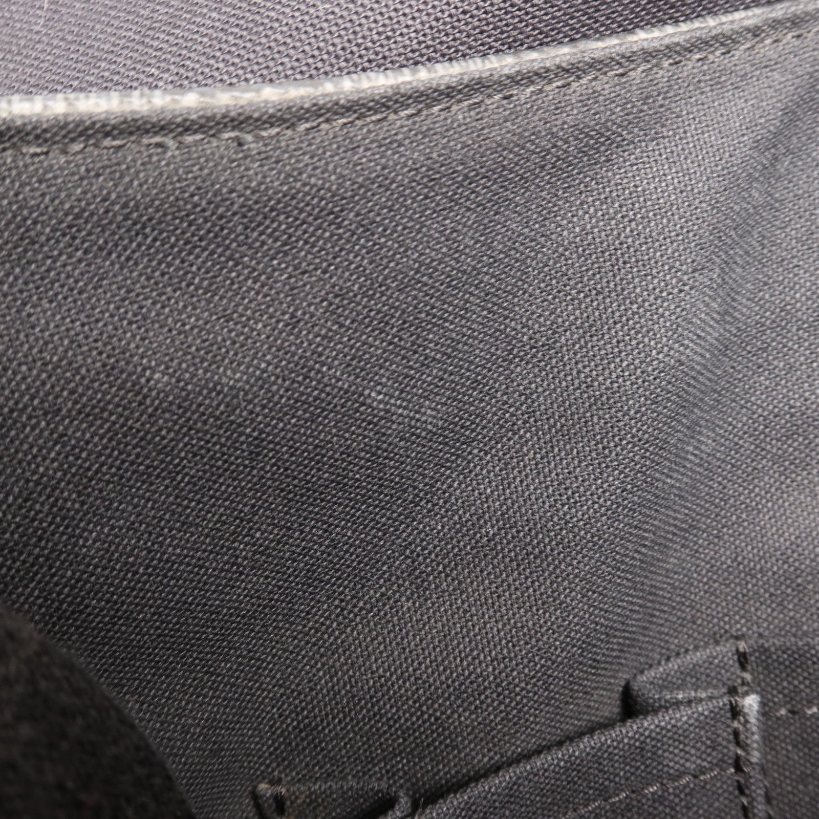 LOUIS VUITTON Damier Graphite Daniel GM銀扣肩背袋