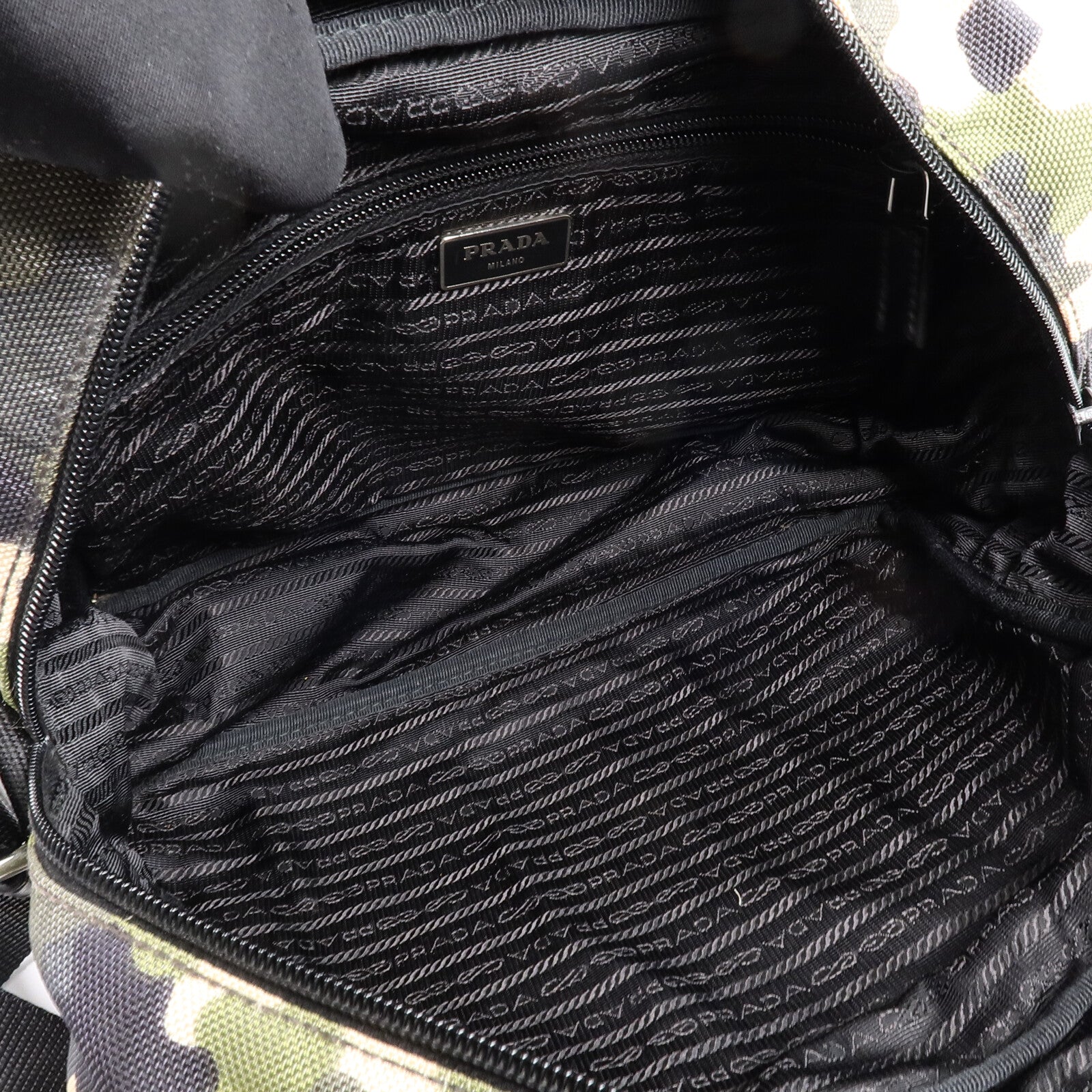 PRADA 尼龍Camouflage Messenger Bag肩背袋