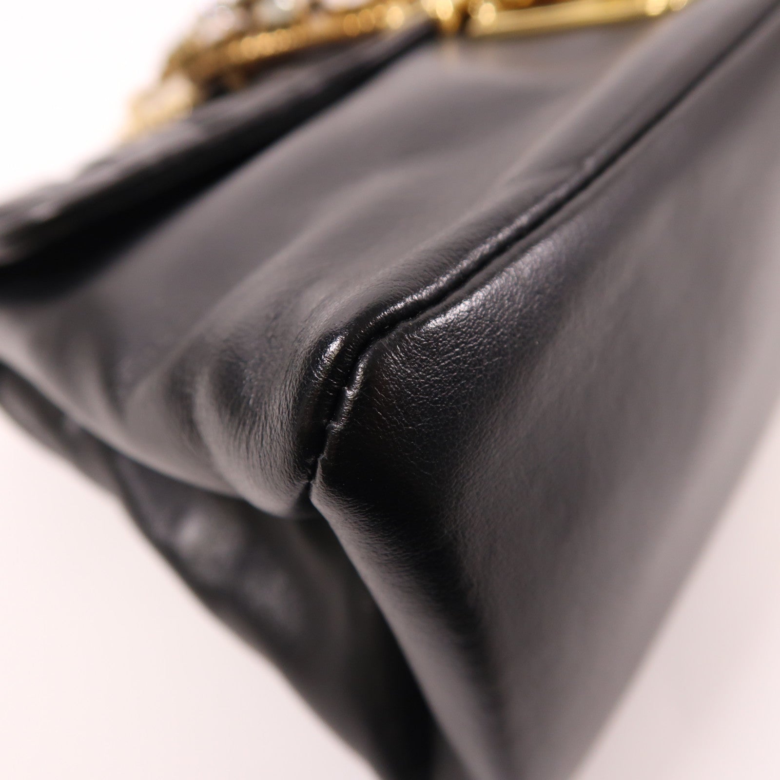 Miu Miu 皮革Chain Shoulder Bag鏈帶肩背袋
