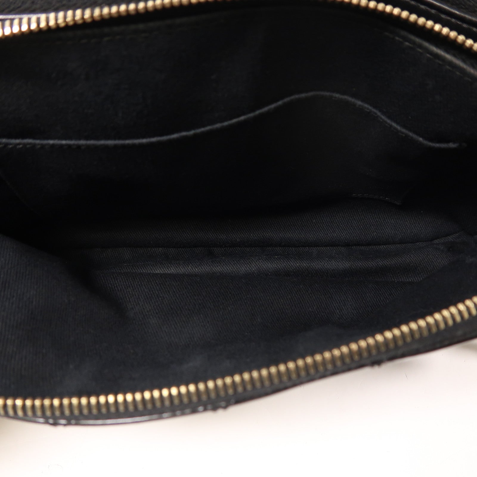 CHANEL 漆皮皮革Chain Shoulder金扣鏈帶肩背袋