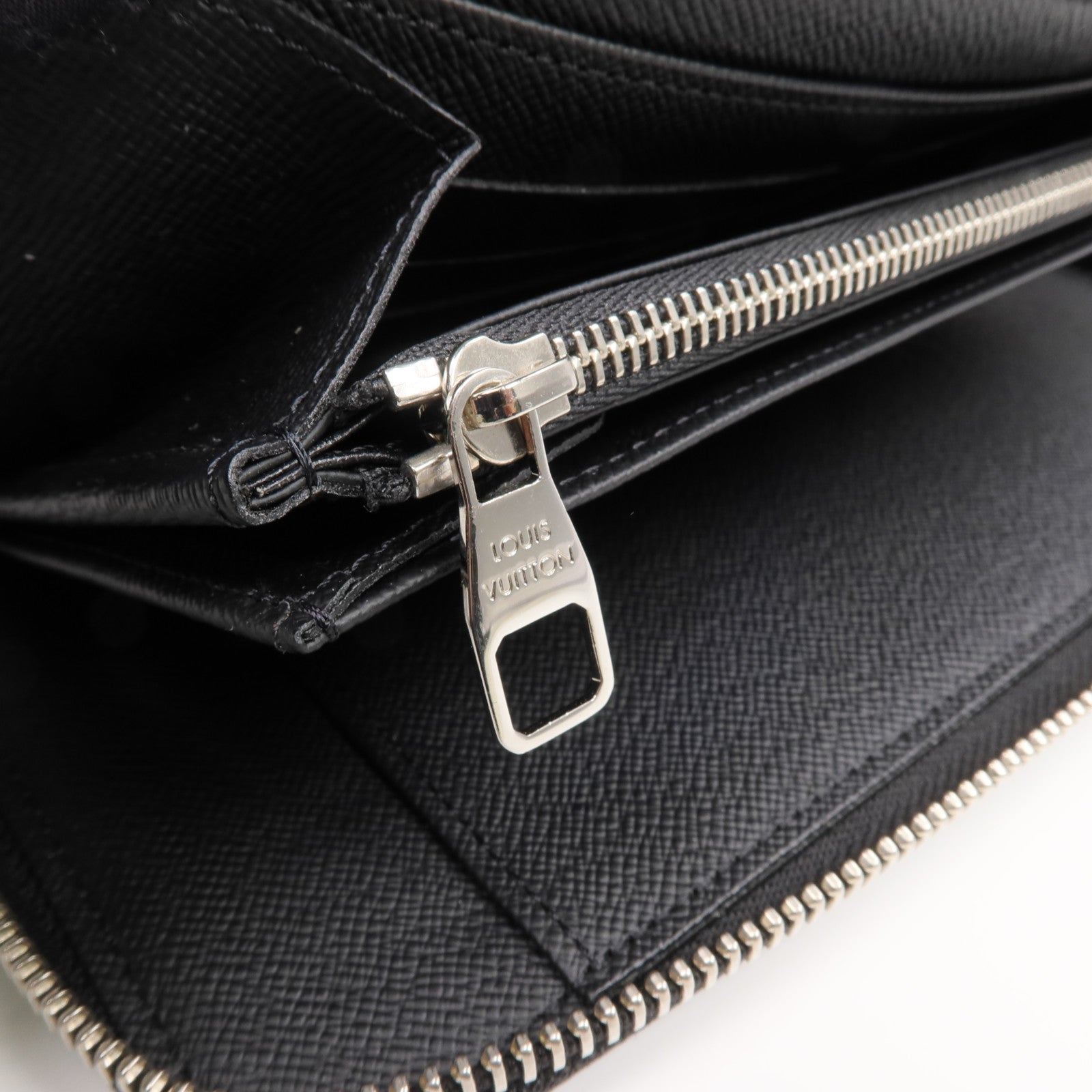 LOUIS VUITTON Damier Graphite Zipper Organizer銀扣長錢包