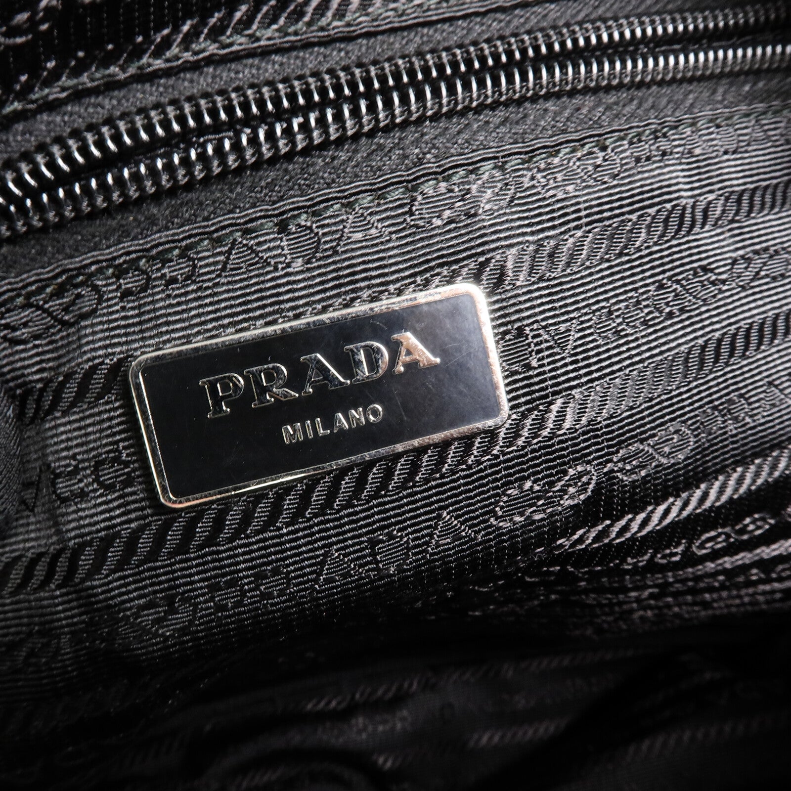 PRADA 尼龍Camouflage Messenger Bag肩背袋