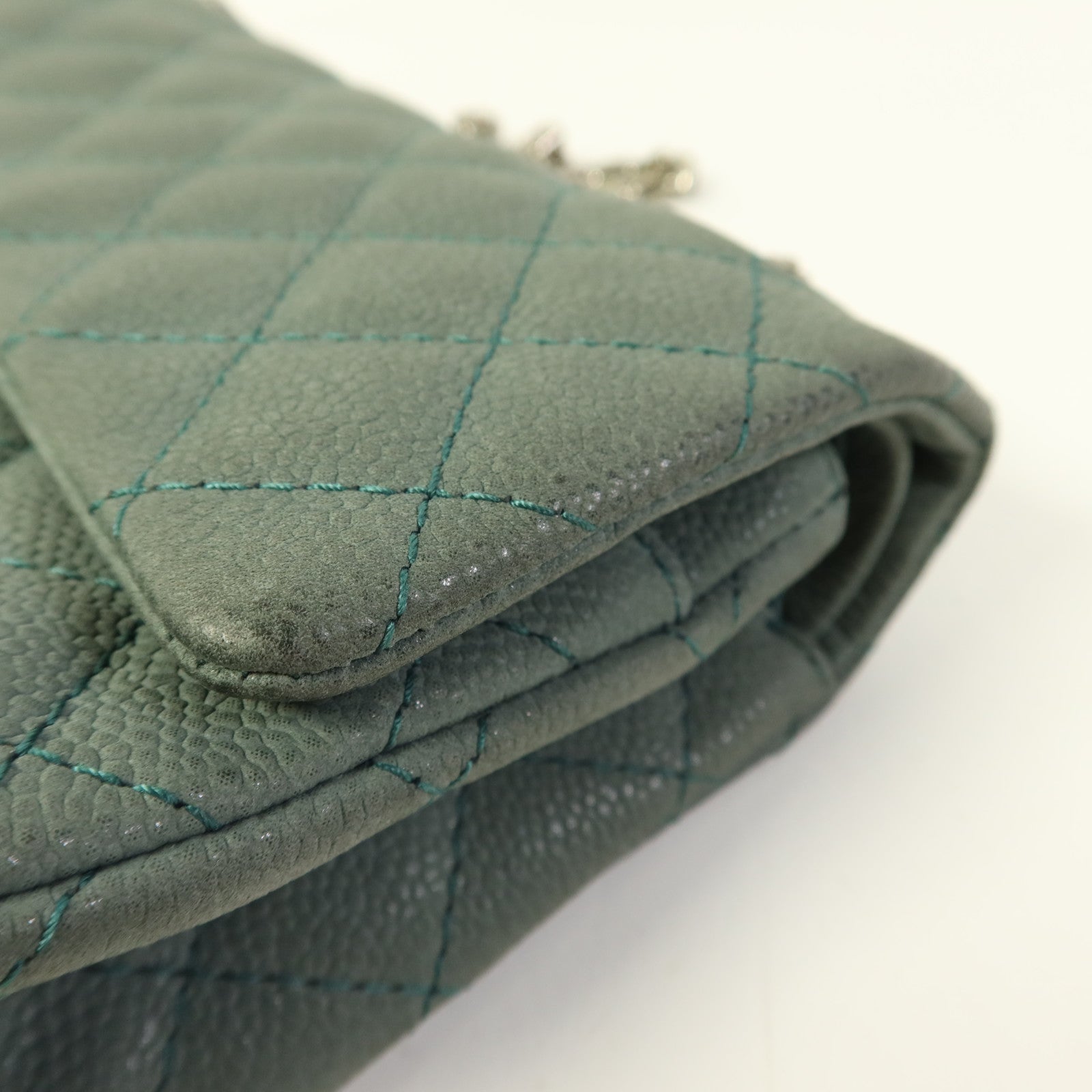 CHANEL 牛皮皮革2.55銀扣鏈帶肩背袋